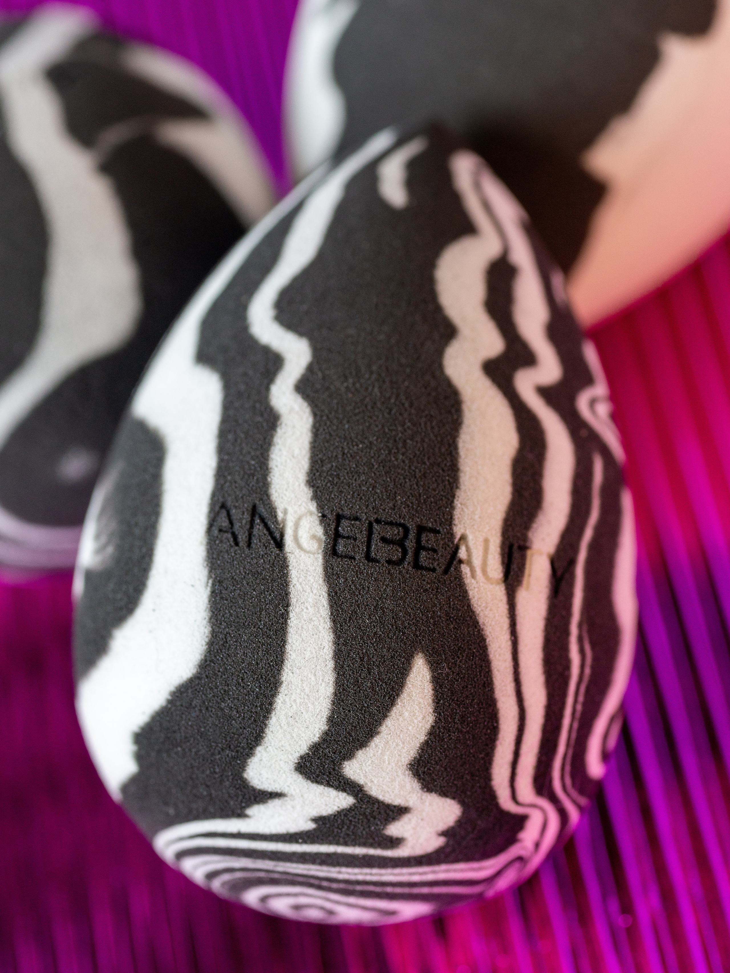 Макияж. Фотограф Анастасия Дерий. Каталожная фотосъёмка в Москве