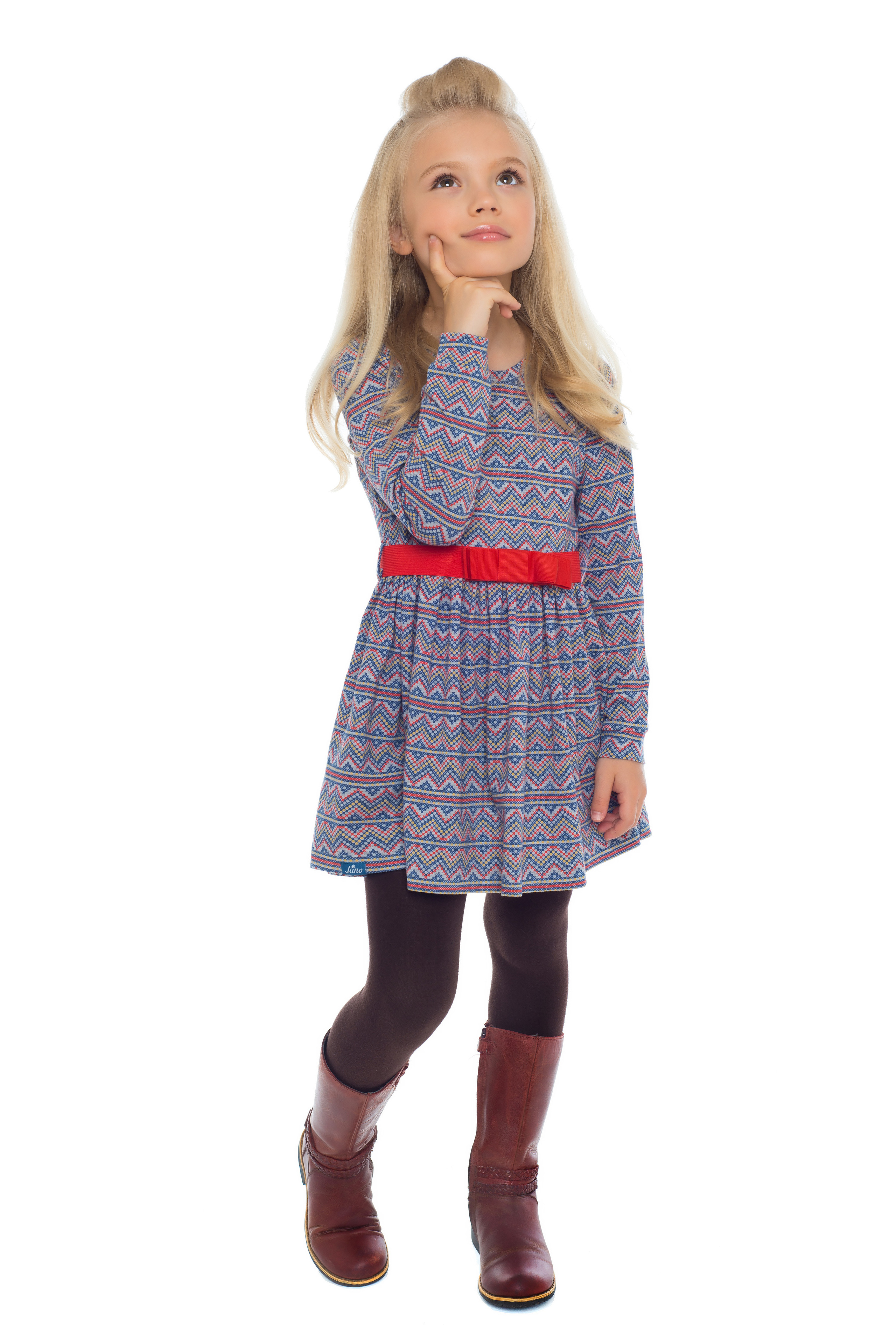 Juno. Фотограф Анастасия Дерий. Каталожная фотосъёмка в Москве