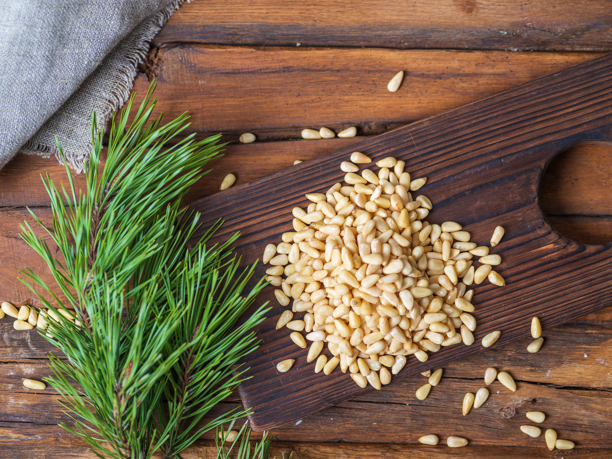 Орехи Kedrus. Фотограф Анастасия Дерий. Каталожная фотосъёмка в Москве