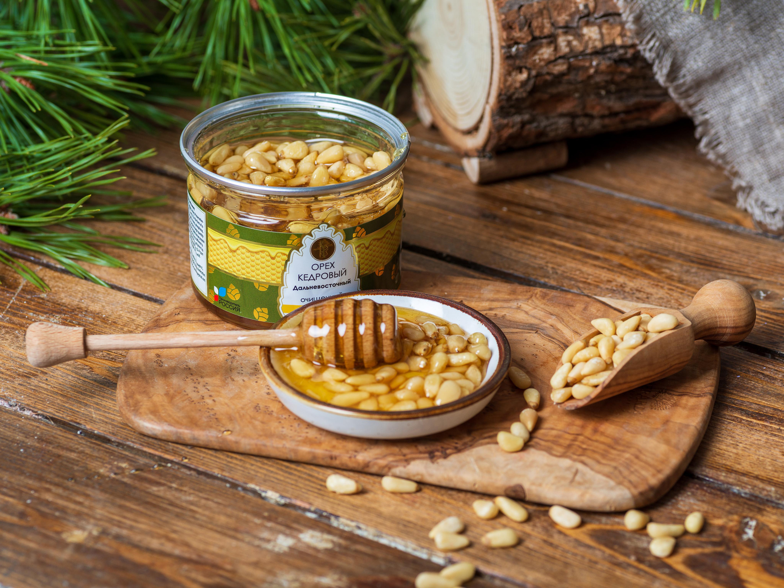 Орехи Kedrus. Фотограф Анастасия Дерий. Каталожная фотосъёмка в Москве