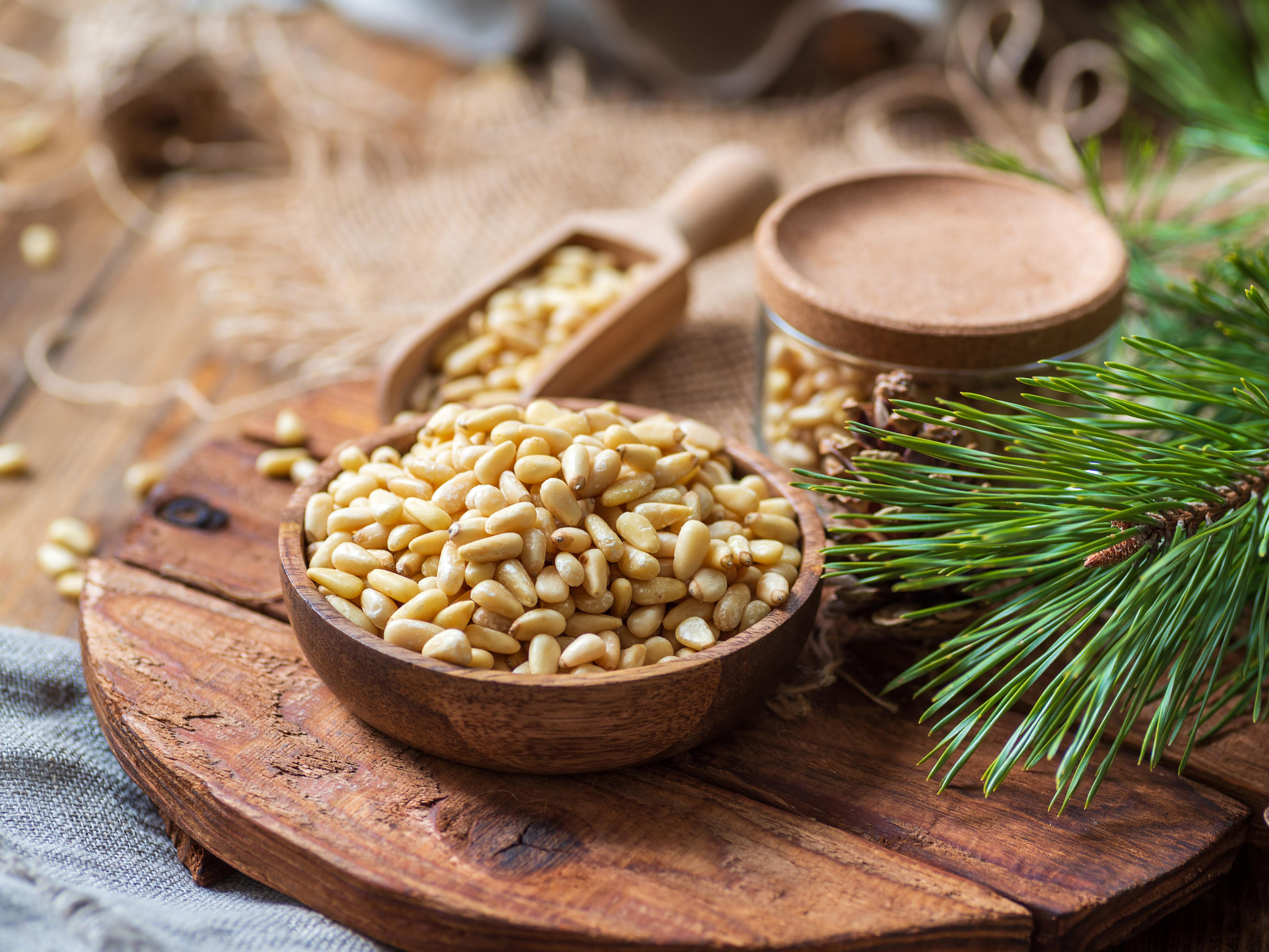 Орехи Kedrus. Фотограф Анастасия Дерий. Каталожная фотосъёмка в Москве
