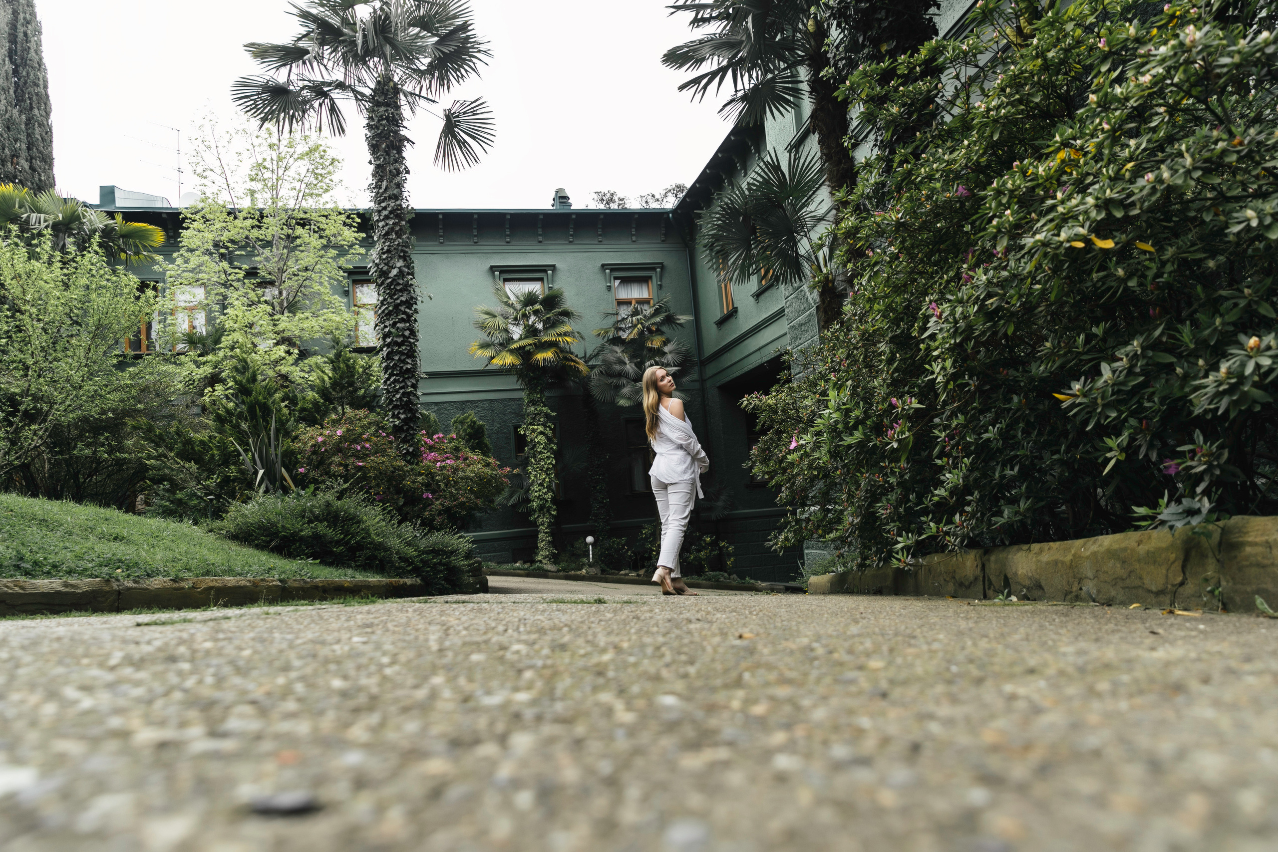 Прогулка. Мелконян Гайк г. Ростов-На-Дону фотограф