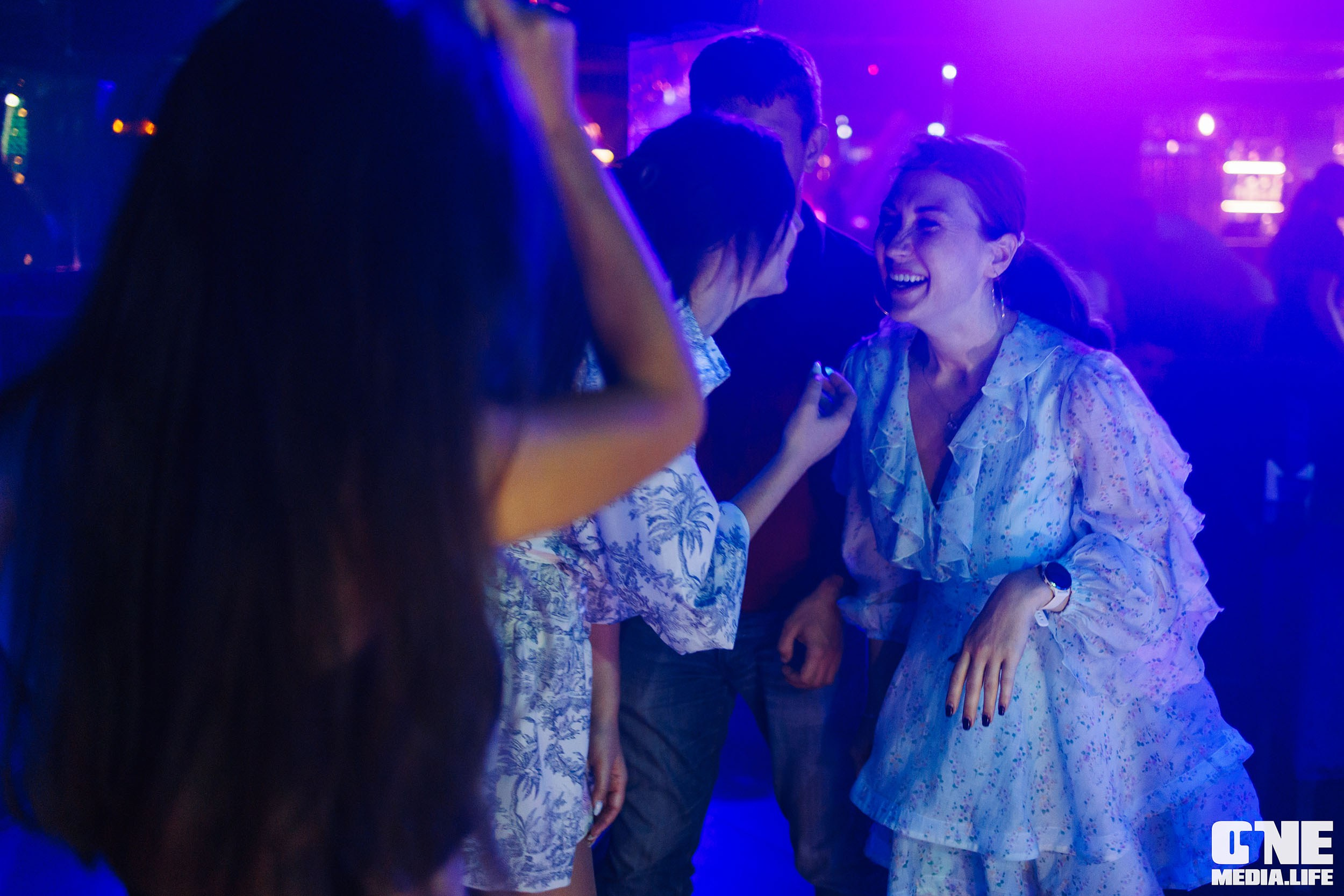 Фоторепортаж из караоке-клуба Эйфория. One Media Life: фоторепортажи, фотоотчеты с мероприятий и заведений