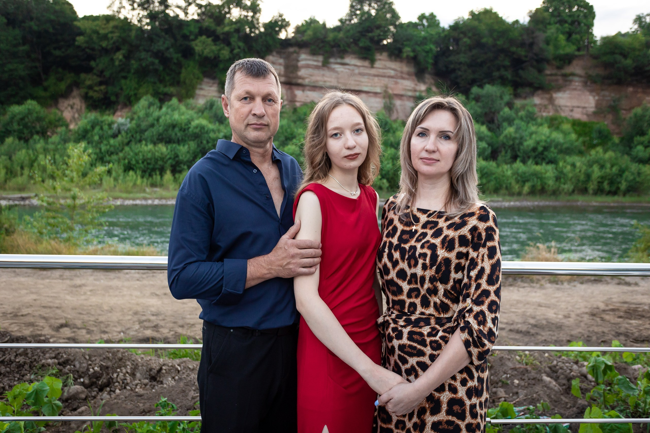 Вручение аттестата и выпускной вечер. Выпускные альбомы Майкоп, Краснодар Елена Золотарева