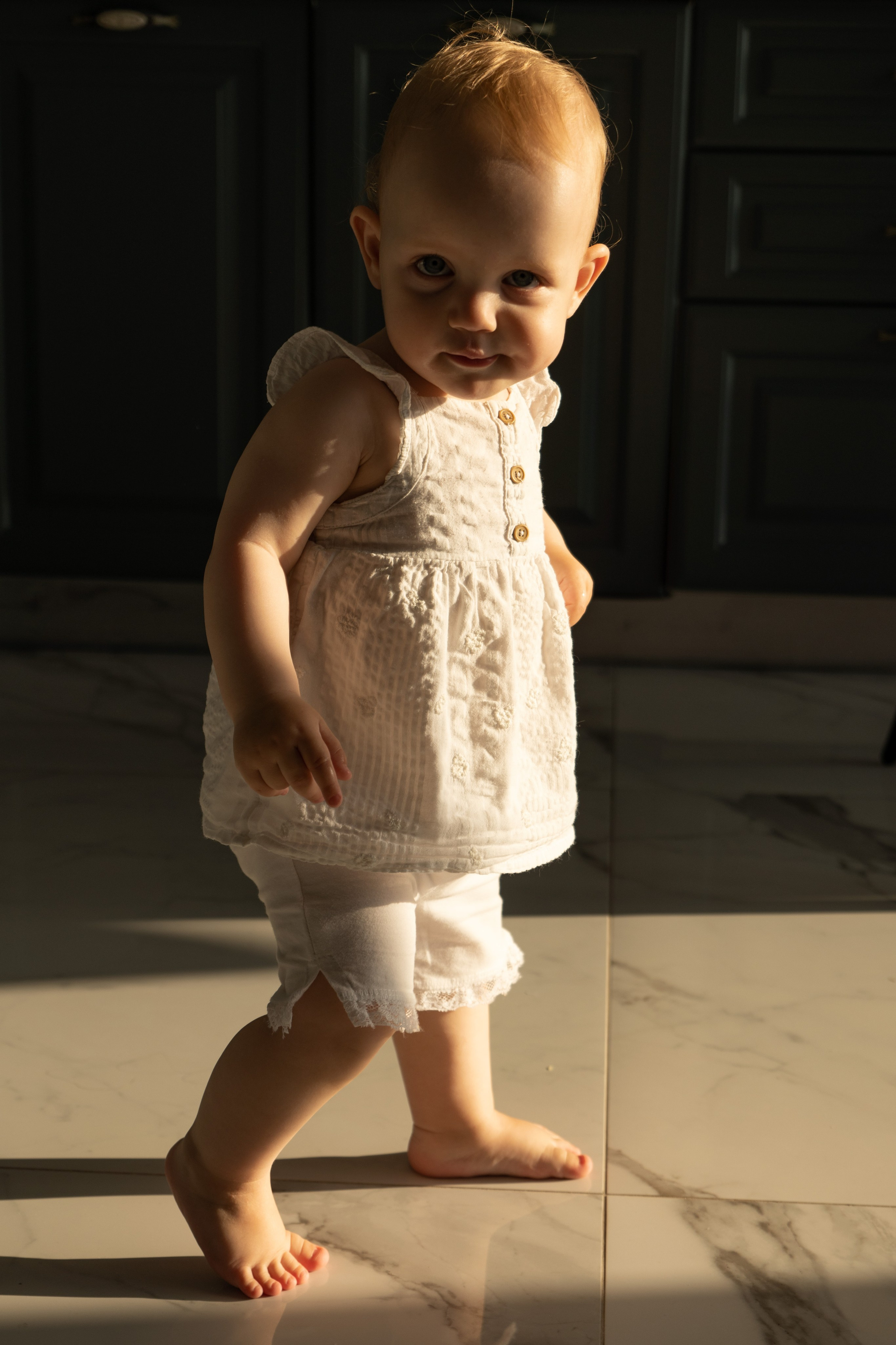 Алисе 1 год. Фотограф видеограф Ольга Василевская