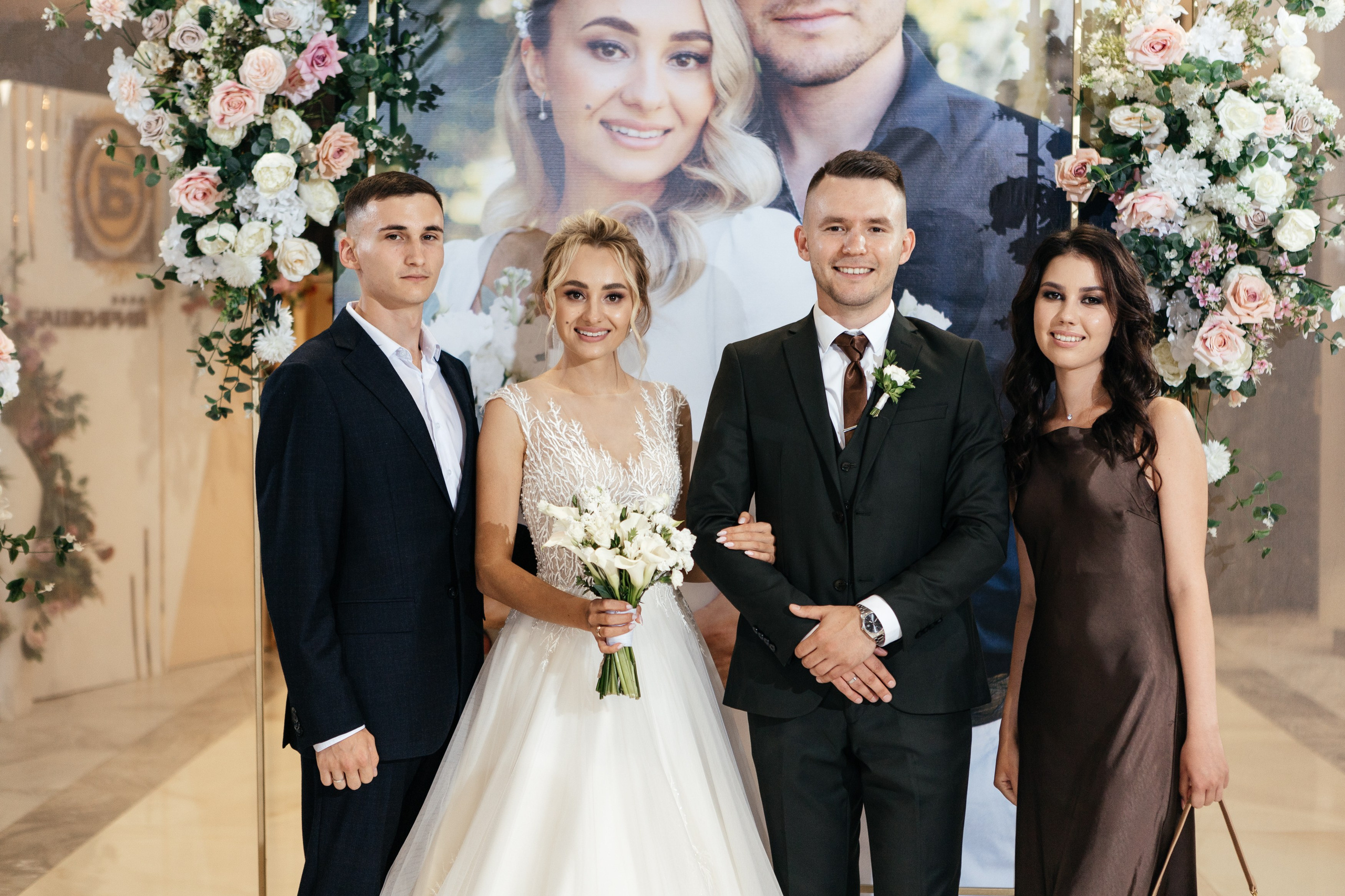 Свадебный фотограф Уфа — Руслан ГабдлисламовЖивые эмоции, красивые кадры, воспоминания на всю жизнь.Работаю по всей Республике Башкортоста. Свадебный фотограф Уфа Руслан Габдлисламов