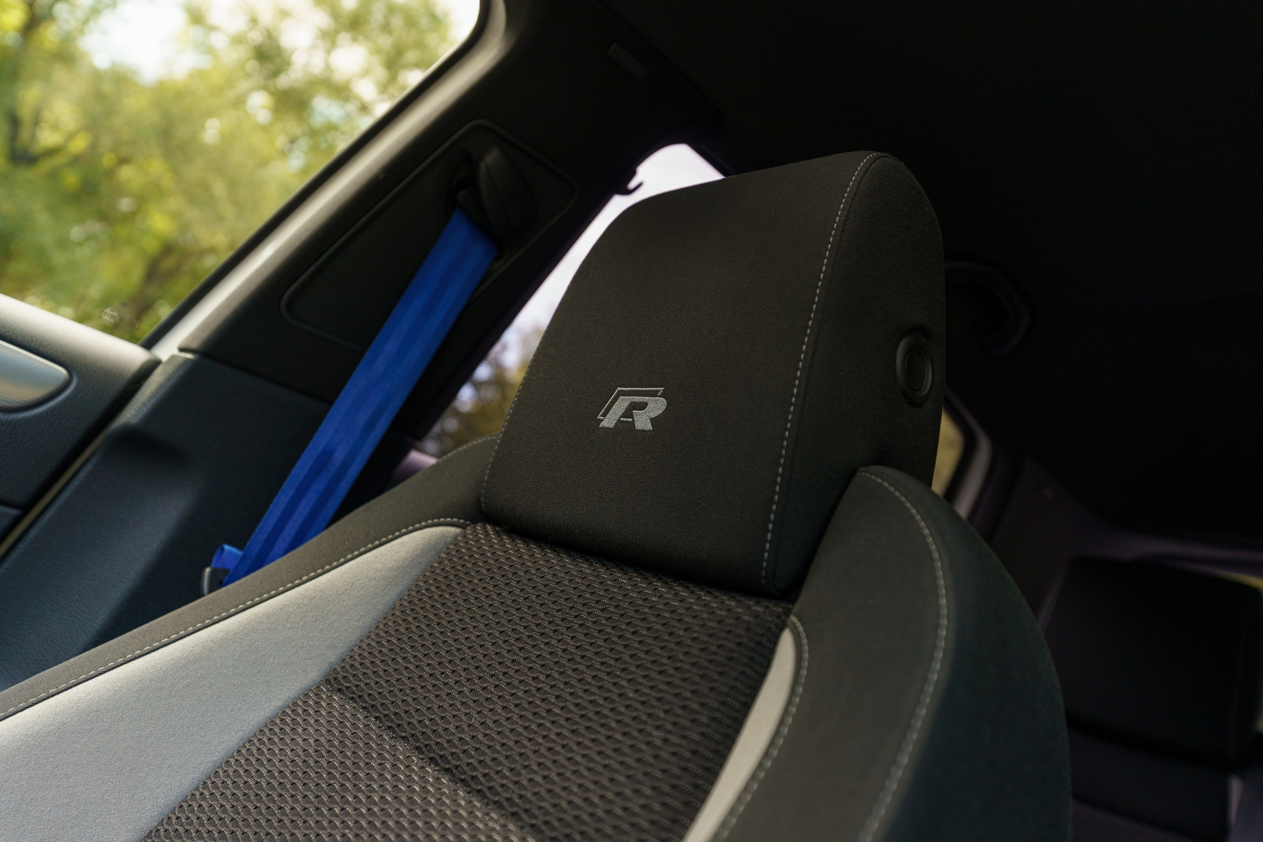 Съёмка автомобилей на продажу. Автомобильный фотограф в Москве | Базилев Александр