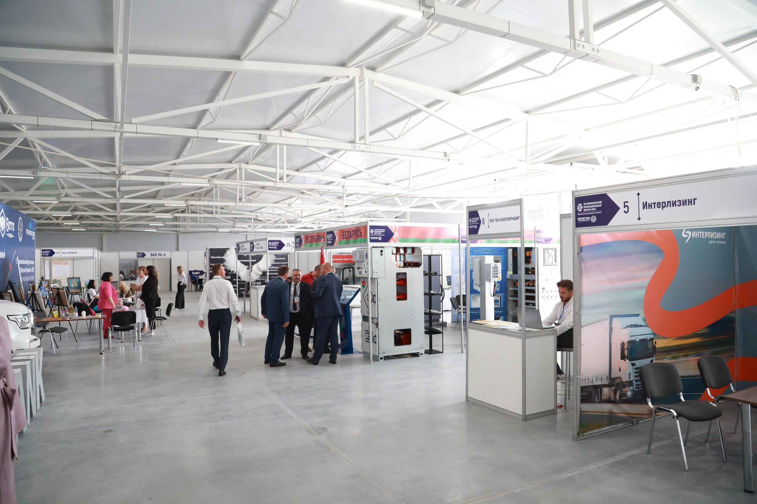 Профессиональный фотограф в Воронеже - репортажная съемка