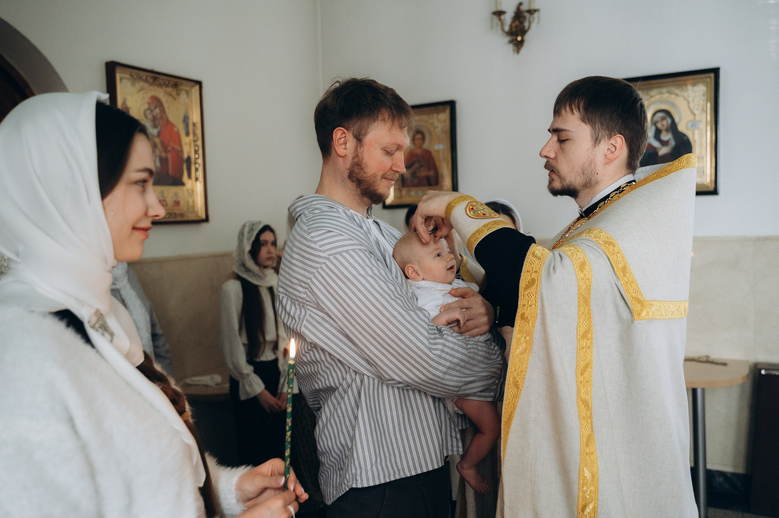 Крещение Артура (Храм Марии Магдалины). Семейный фотограф в Минске Дарья Дреко