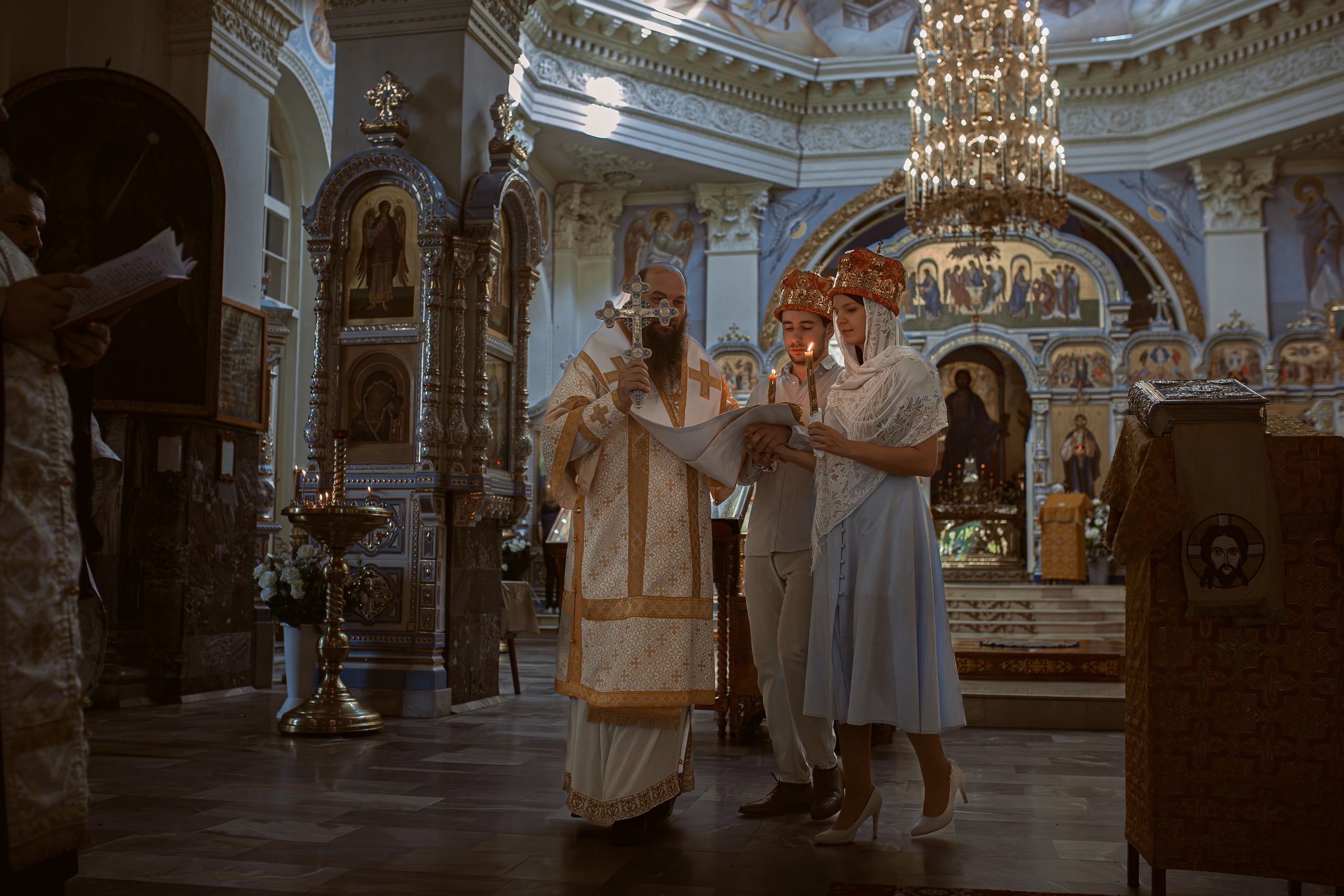 Фотосессия таинства Венчания в Ташкенте. Фотограф на Крещение и Венчание в Ташкенте