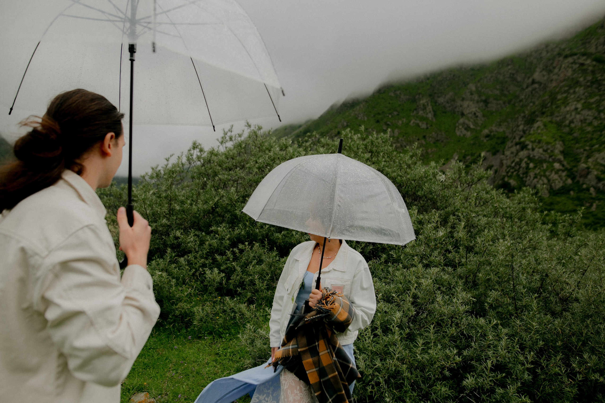 Nikita & Nastya. Wedding at Kazbeg. Свадебный фотограф Грузия Alex and Polly
