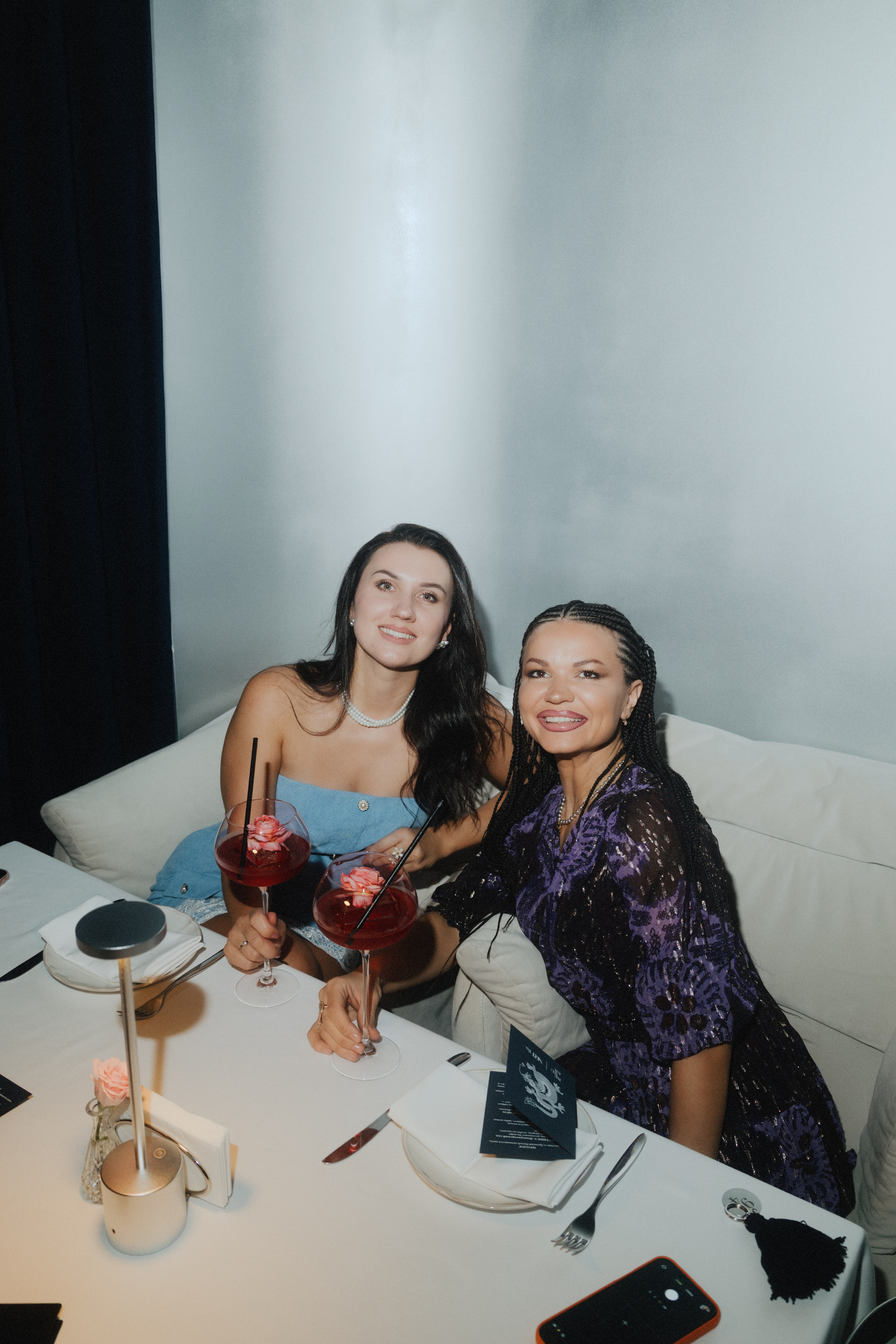 8 марта (воскресенье). BENUAR Restaurant