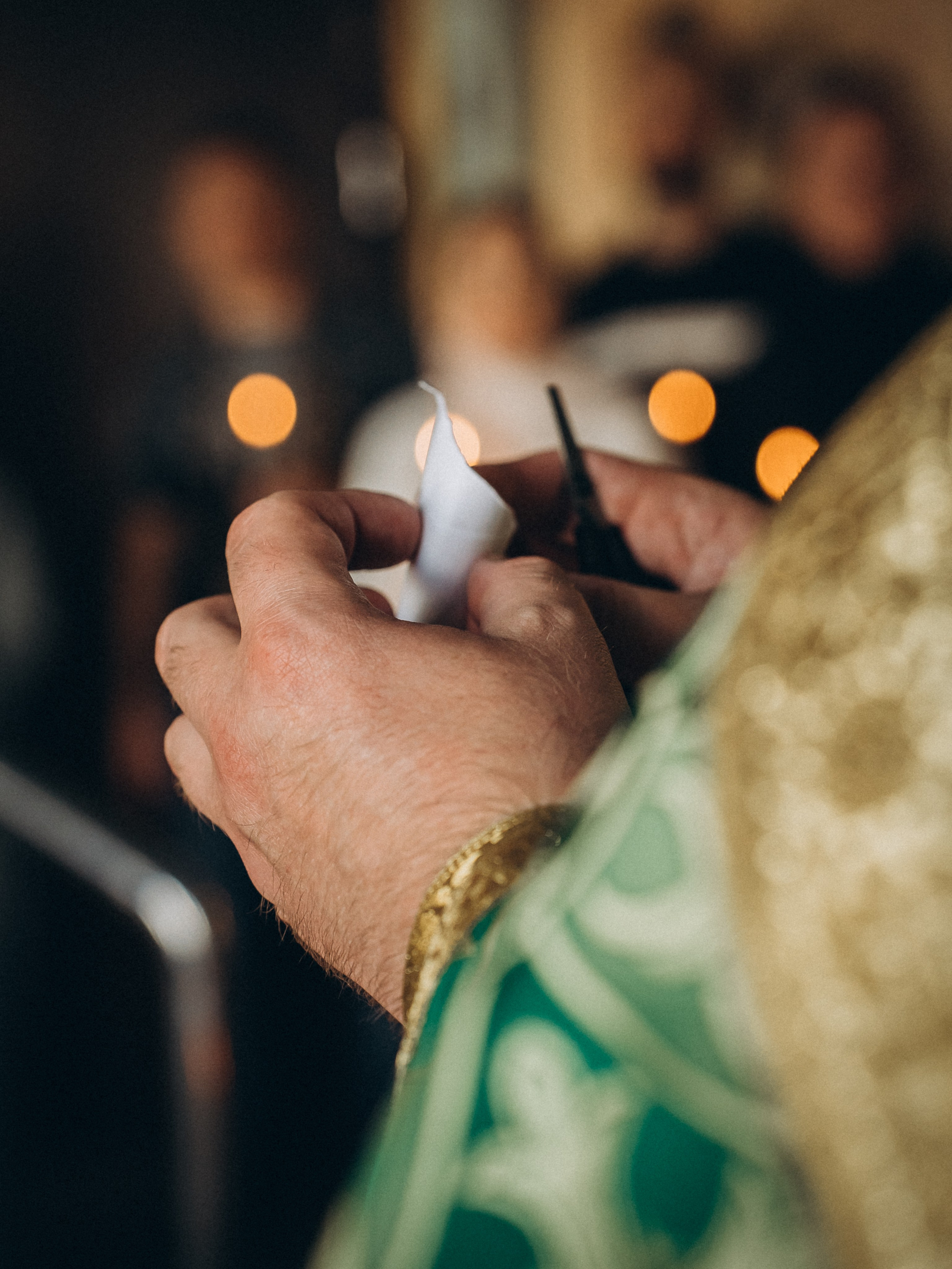 Фотосессия крещения, фотограф таинства крещения Москва, ребенок с мамо. Фотограф Ольга Рубцова в Москве и Московской области