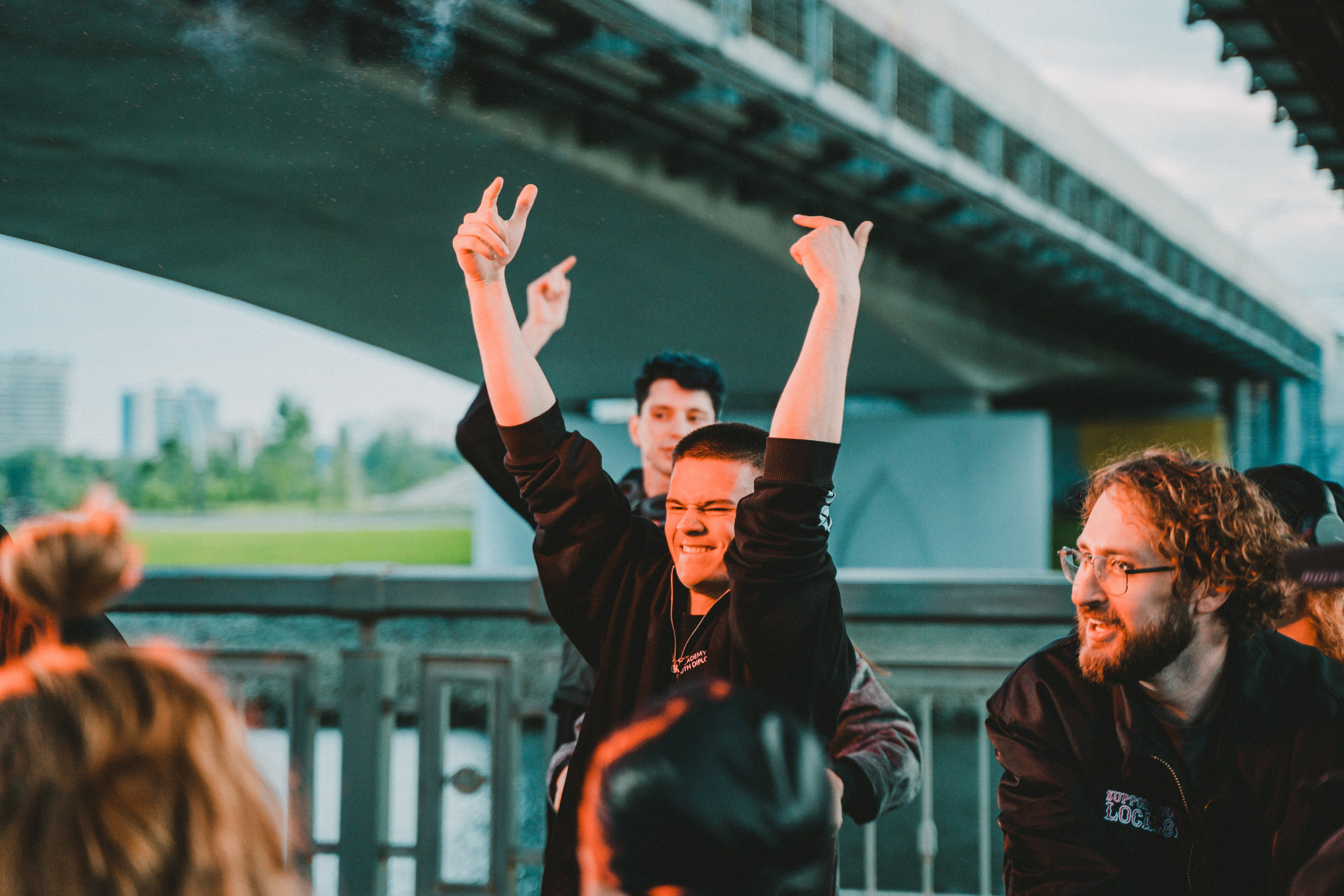 Бэкстейдж съемок клипа «Шулай». Главная