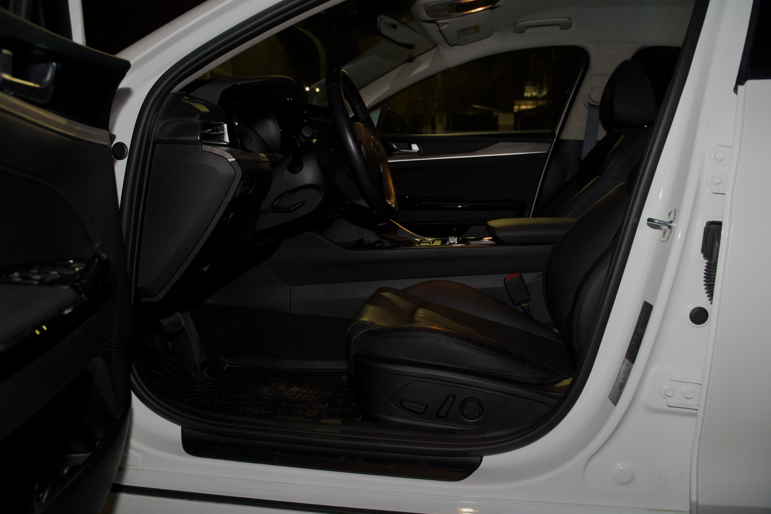 АВТО НА ПРОДАЖУ. Разноплановый фотограф из Москвы/Твери