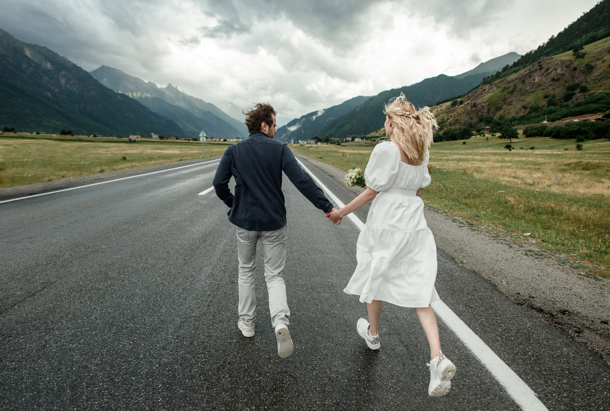 Горная романтичная и веселая история Саши и Даши. Свадебный и travel фотограф в Волгограде, Сочи, Домбае, Европе