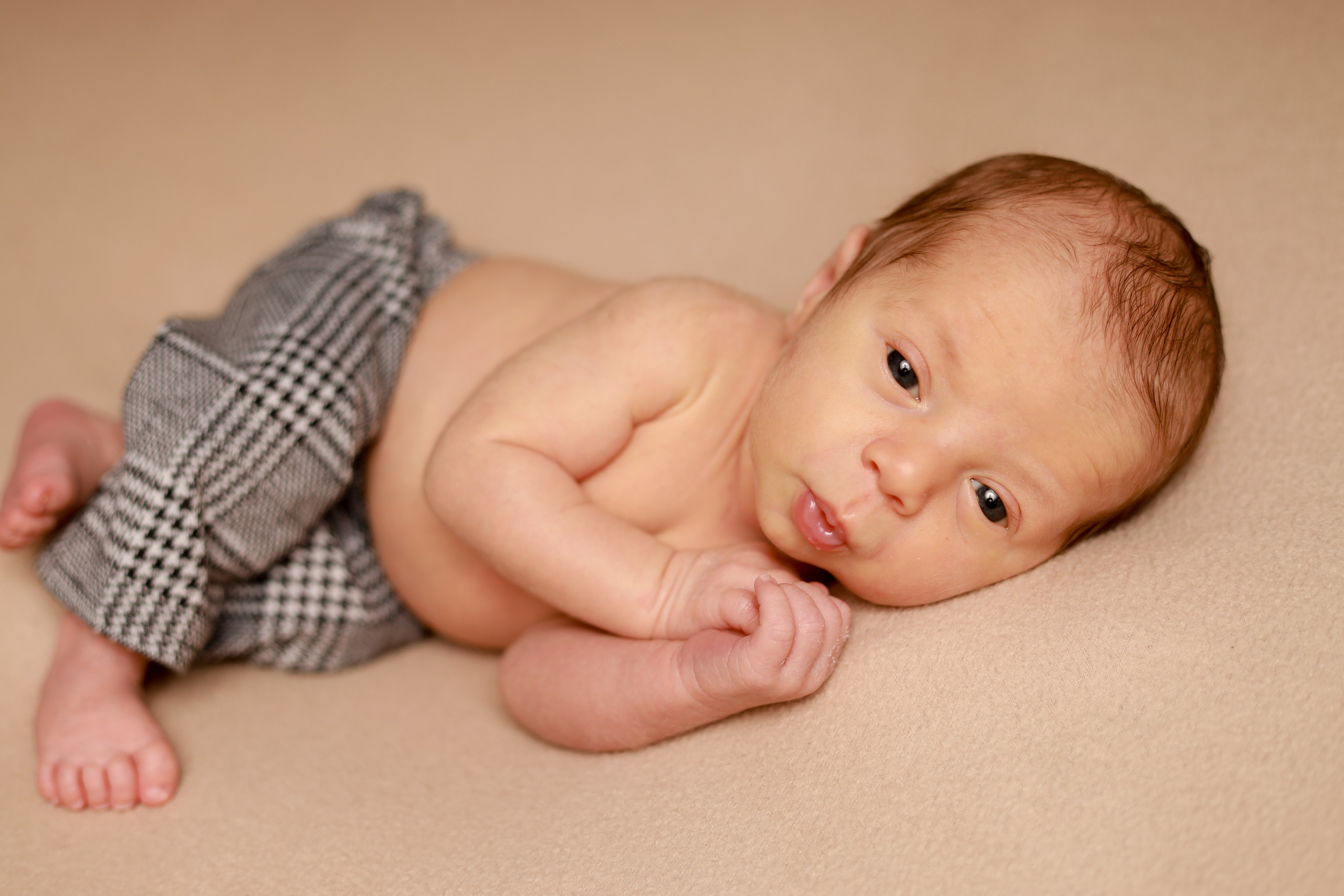 Ньюборн съёмка в студии. Семейный и Детский фотограф в Краснодаре Дарья Насаченко