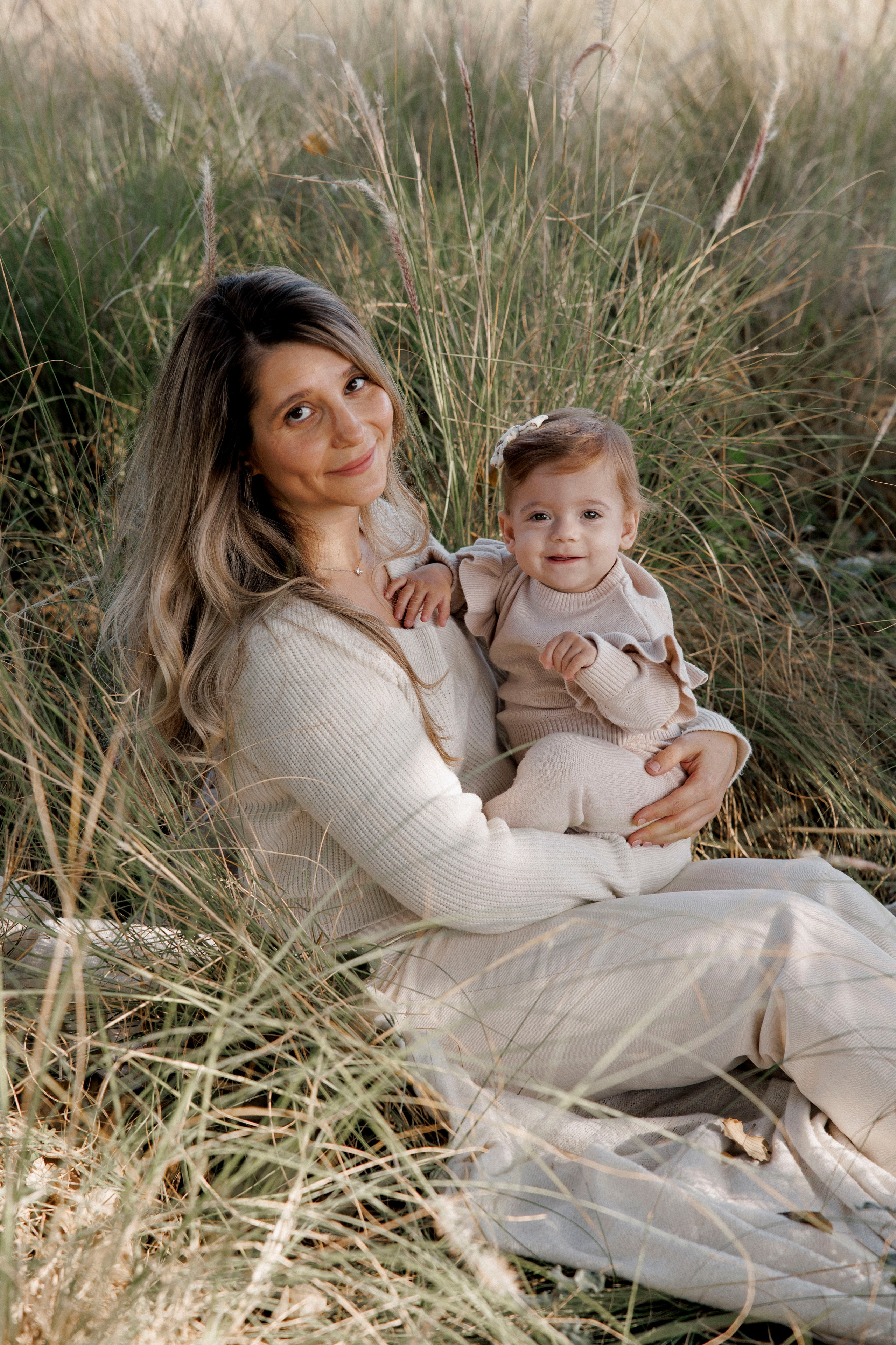 First year photoshoot inside the park (early morning). Главная
