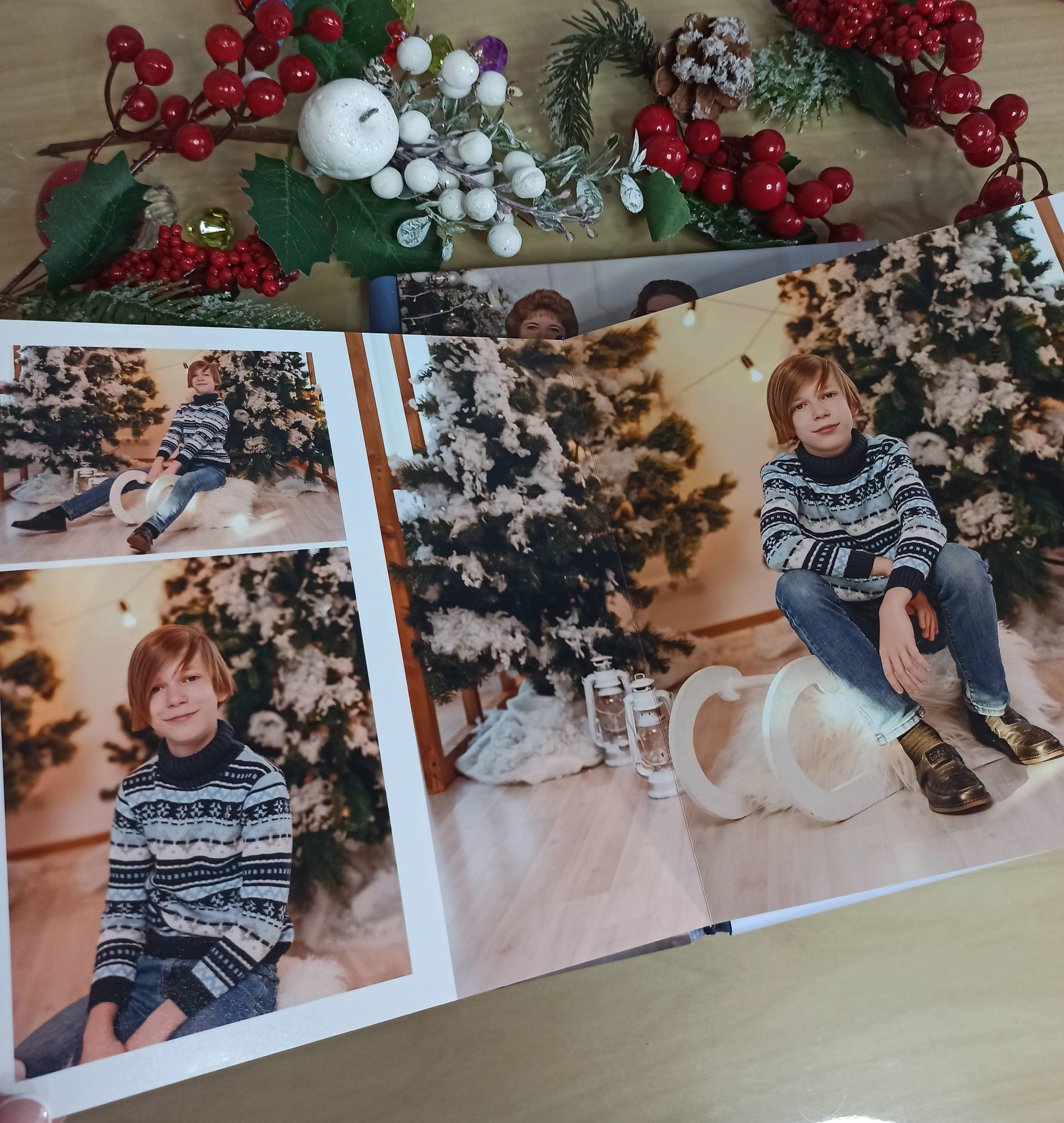 Новогодние фотокниги. Стильные выпускные альбомы в Старом Осколе. Свадебные фотокниги