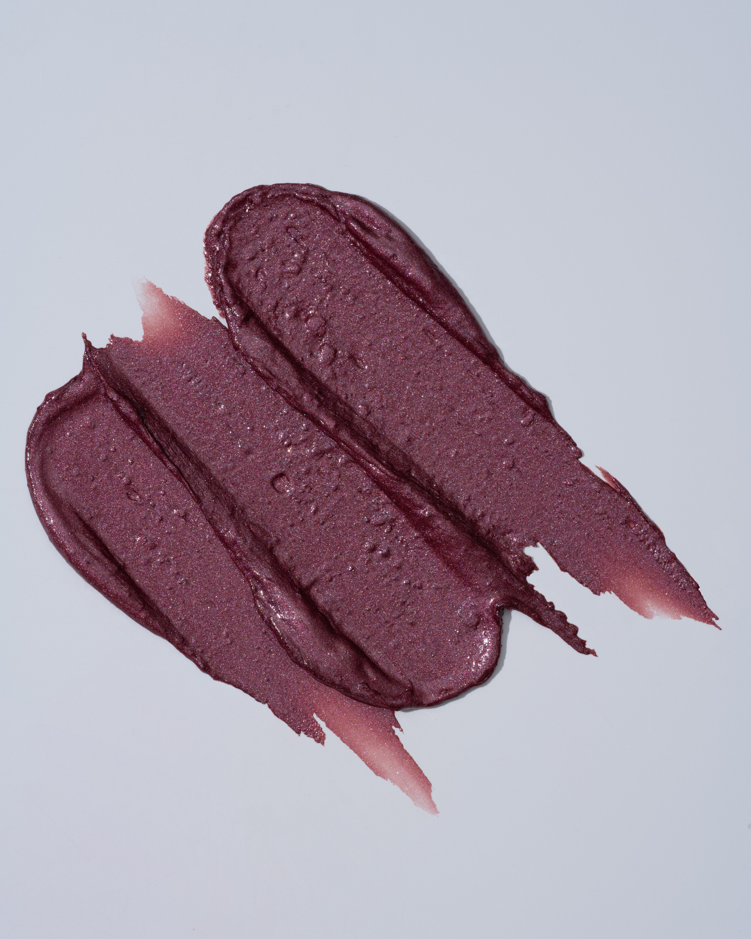 BEFORE/AFTER PRODUCT. Ekaterina Tambovtseva. Professional retoucher. Beauty. Fashion. Commercial. Retouching from $3