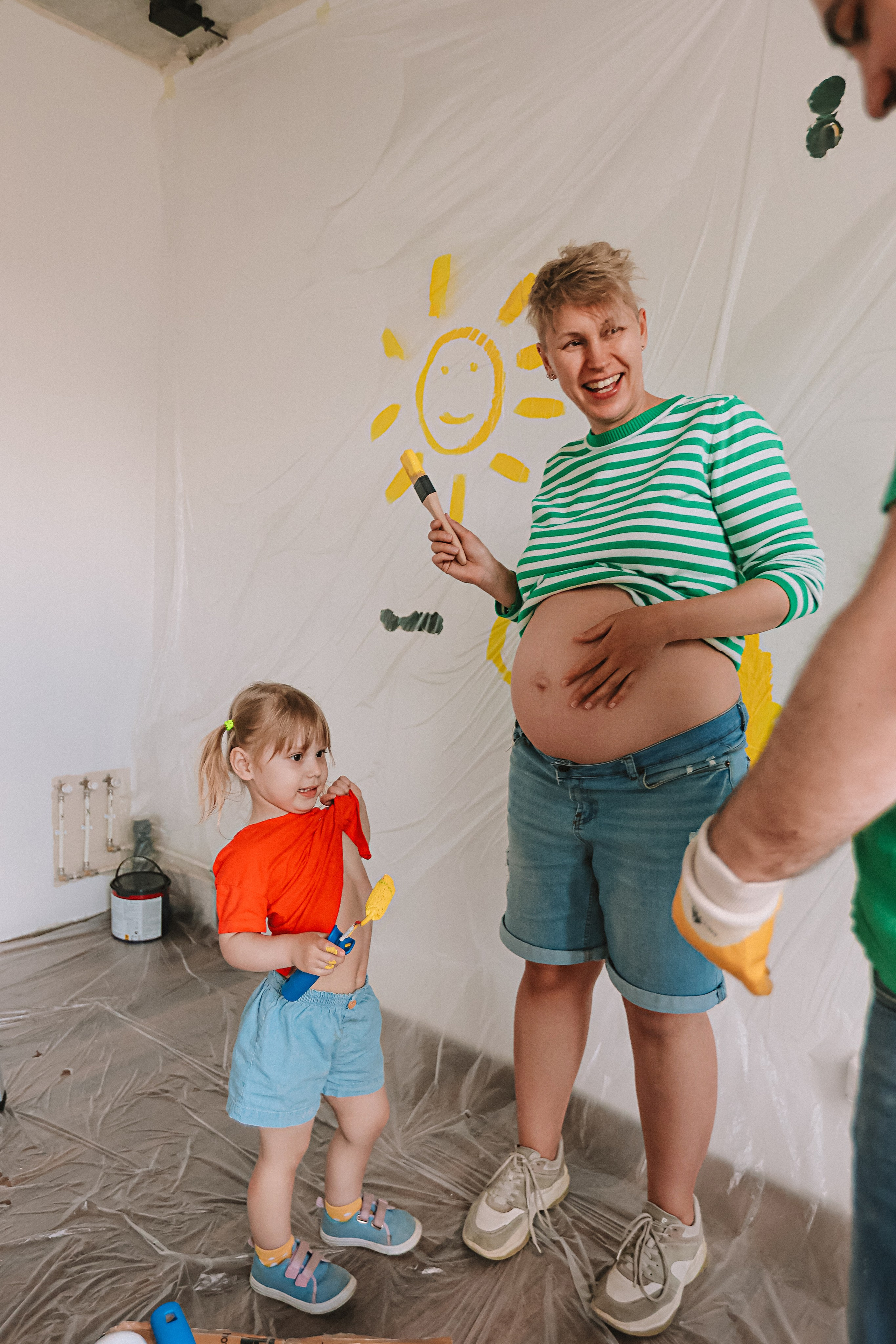 Ремонт. Семейный фотограф Тюмень, фотограф на роды Салмина Мария