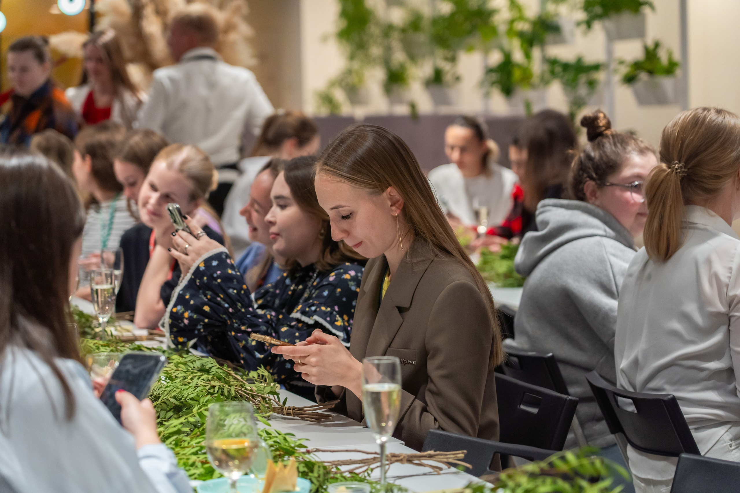 День работника HR в Авито. Главная