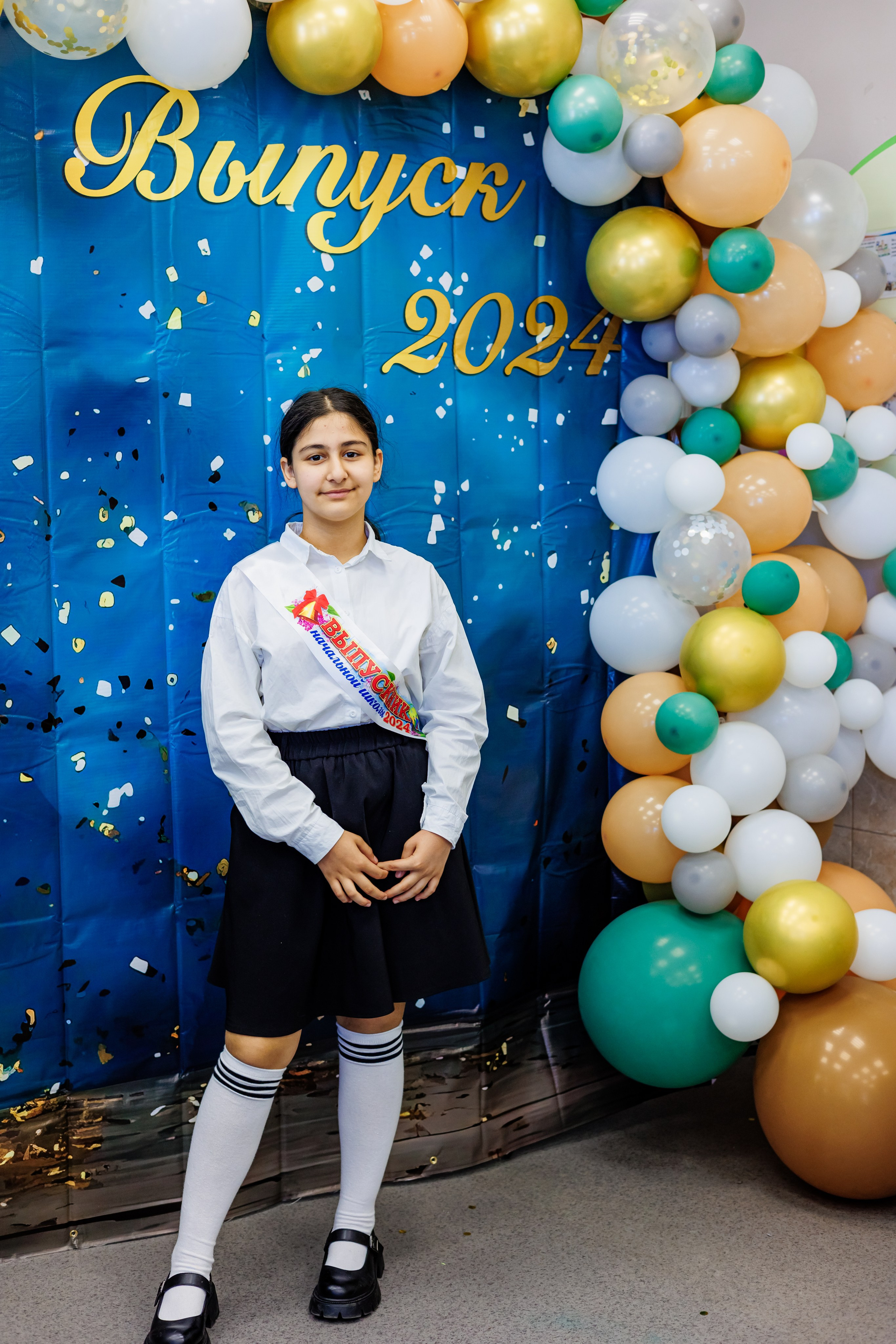 Выпуск 4а 25школа'24 год. Свадебный и семейный фотограф в Армавире