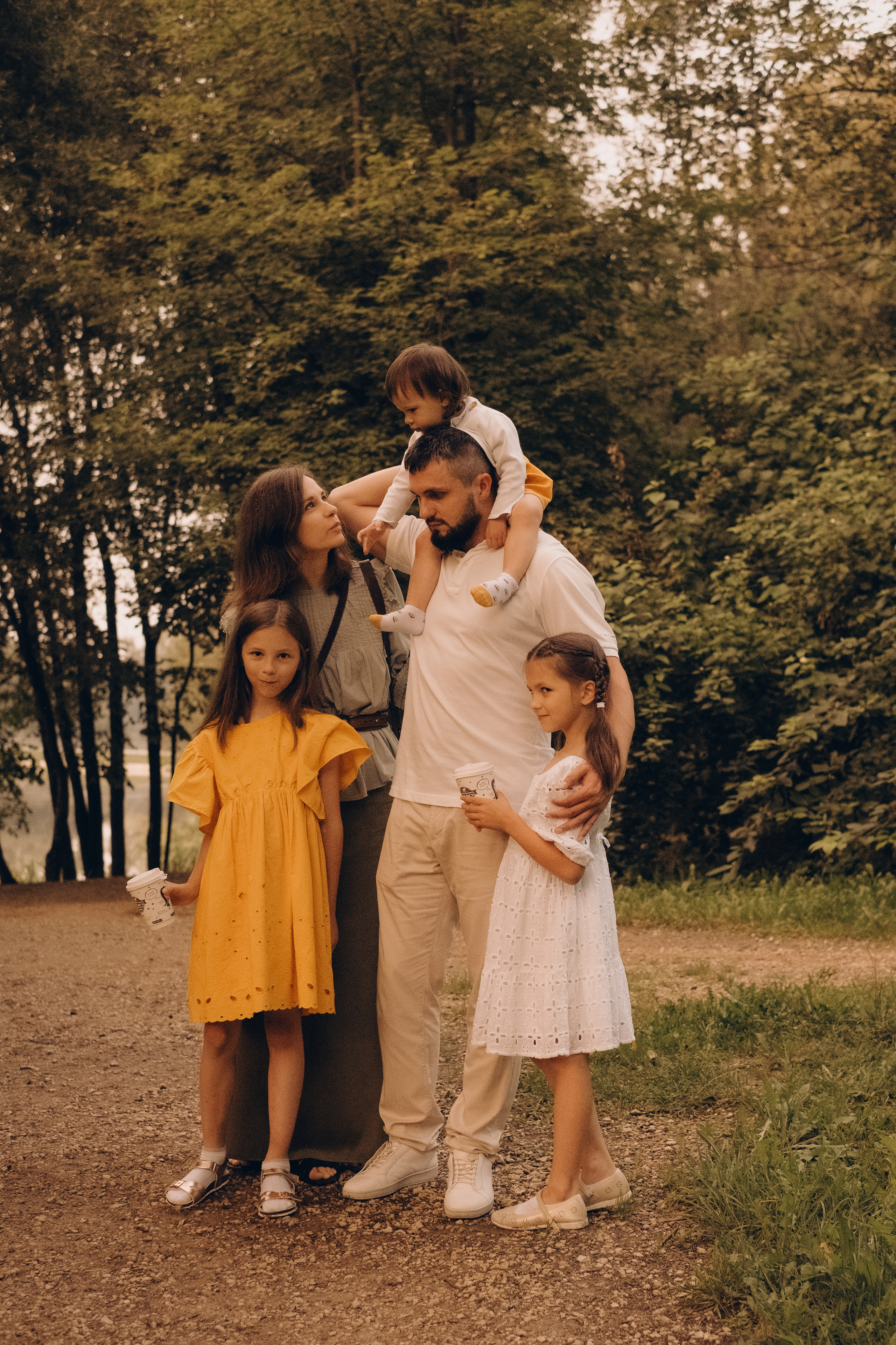 Семейная прогулка в парке. Свадебный и семейный фотограф в Москве Инника Кетлер