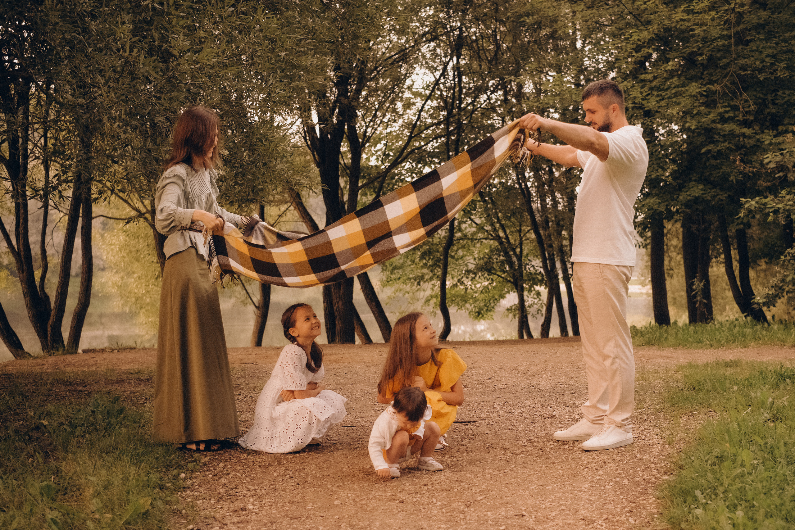 Семейная прогулка в парке. Свадебный и семейный фотограф в Москве Инника Кетлер