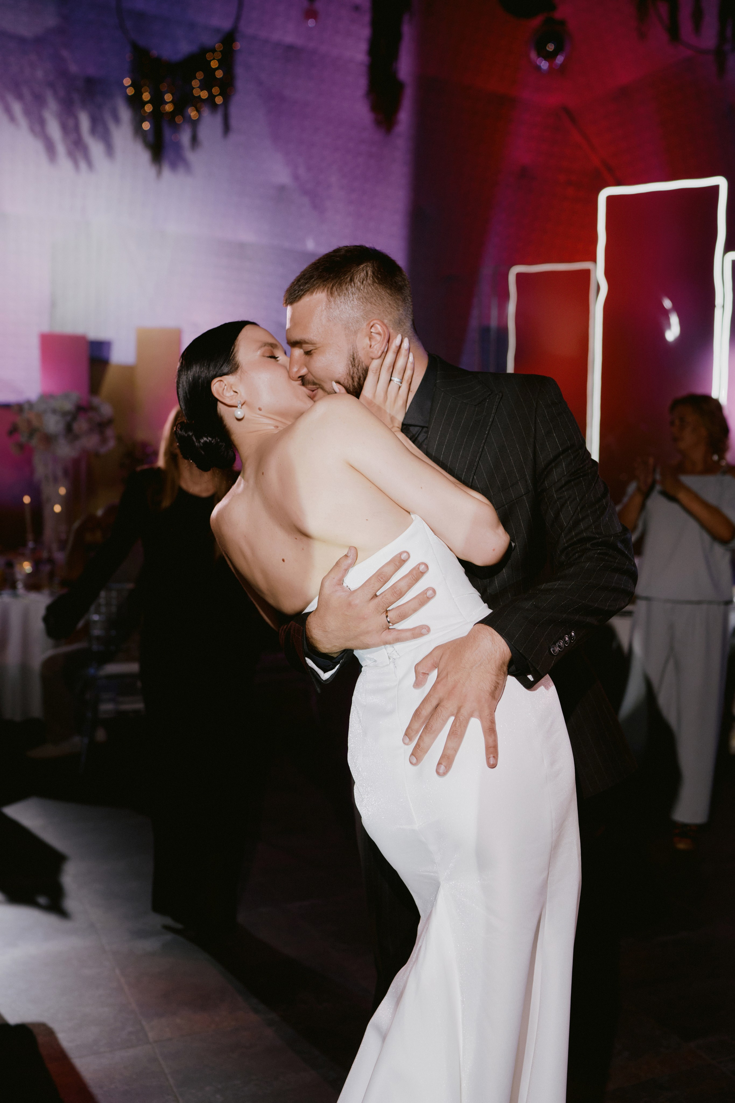 Она похожа на Меган Фокс. Свадебный фотограф в Ростовe-на-Дону Анастасия Прутова