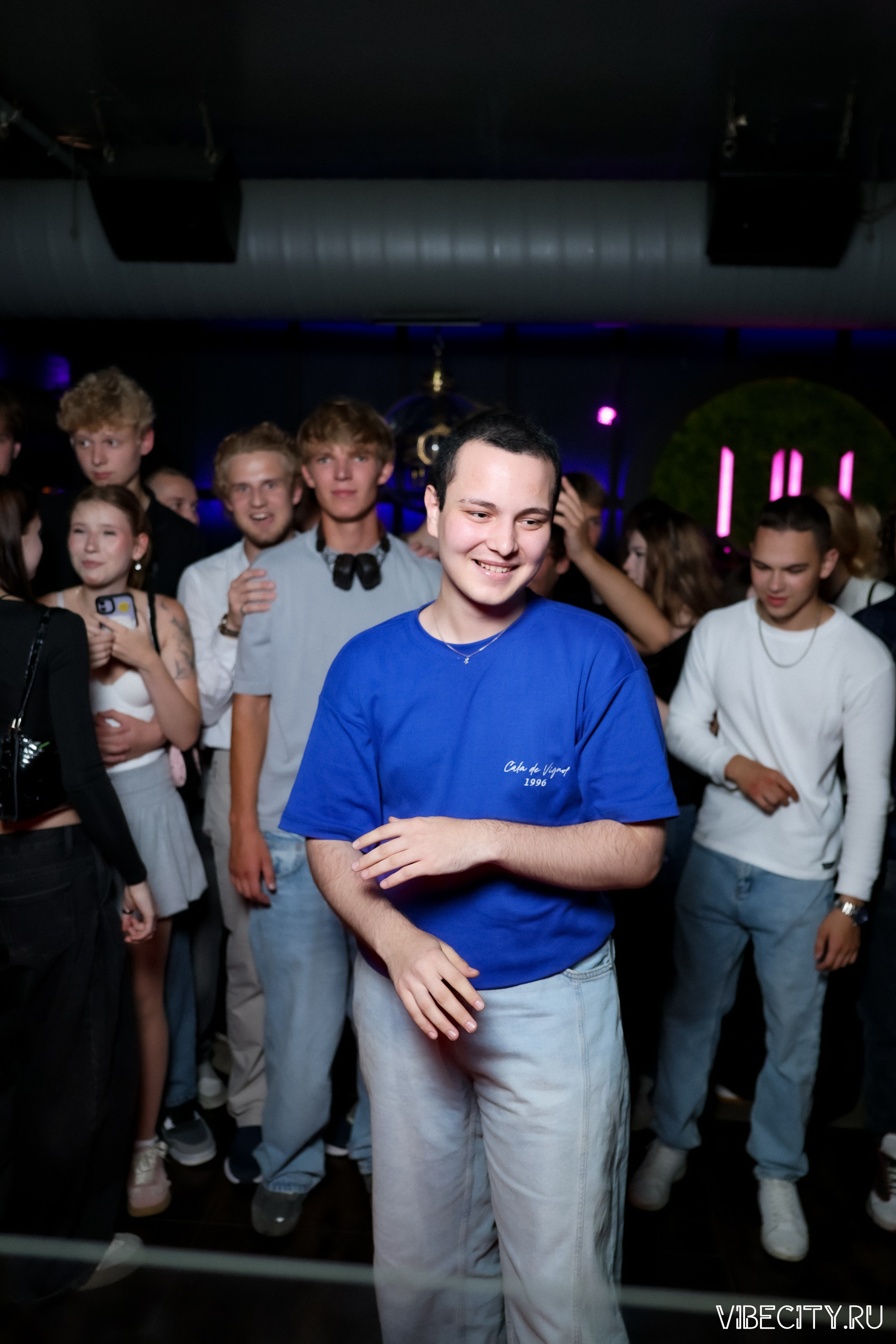 DOUBLE U. VIBECITY.RU Вайб Сити Ру Фоторепортажи Фотоотчеты Калининград