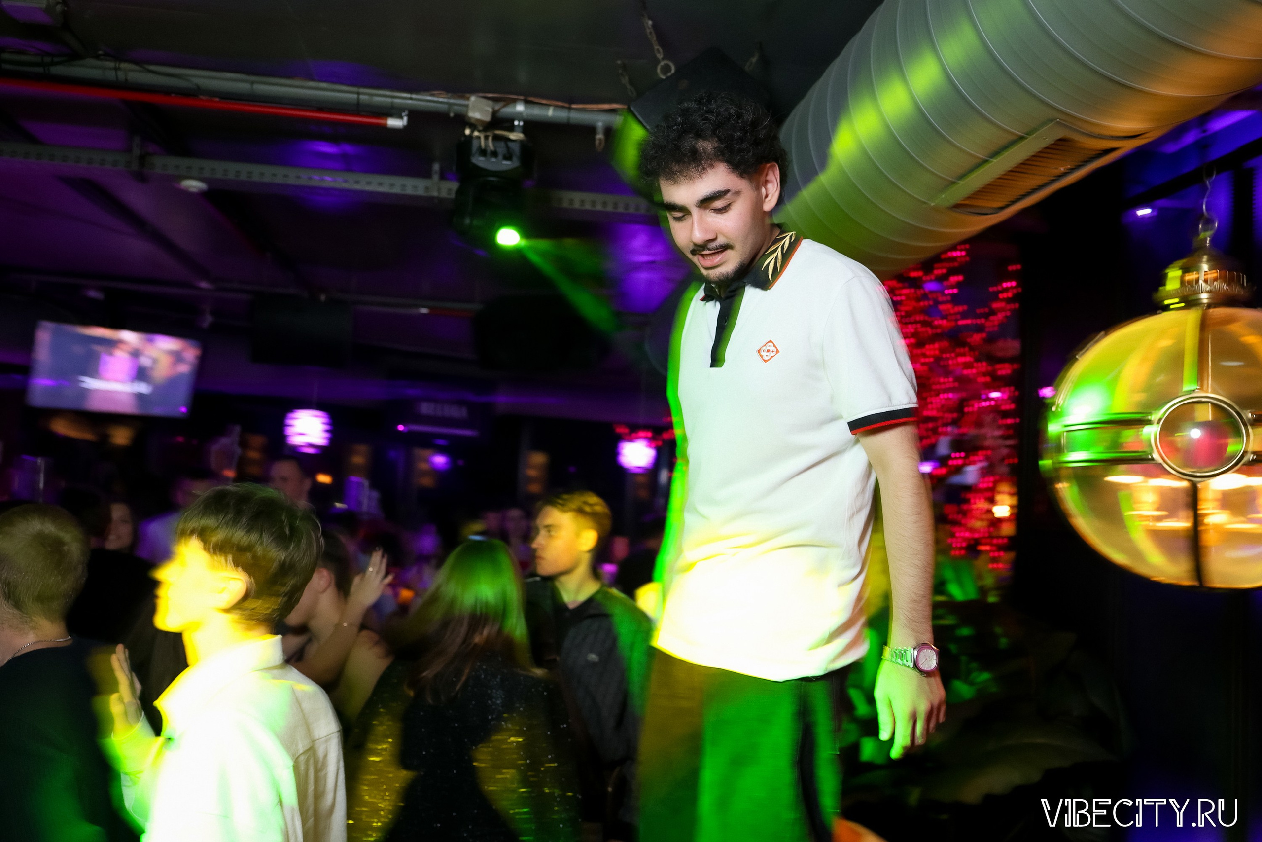 DOUBLE U. VIBECITY.RU Вайб Сити Ру Фоторепортажи Фотоотчеты Калининград