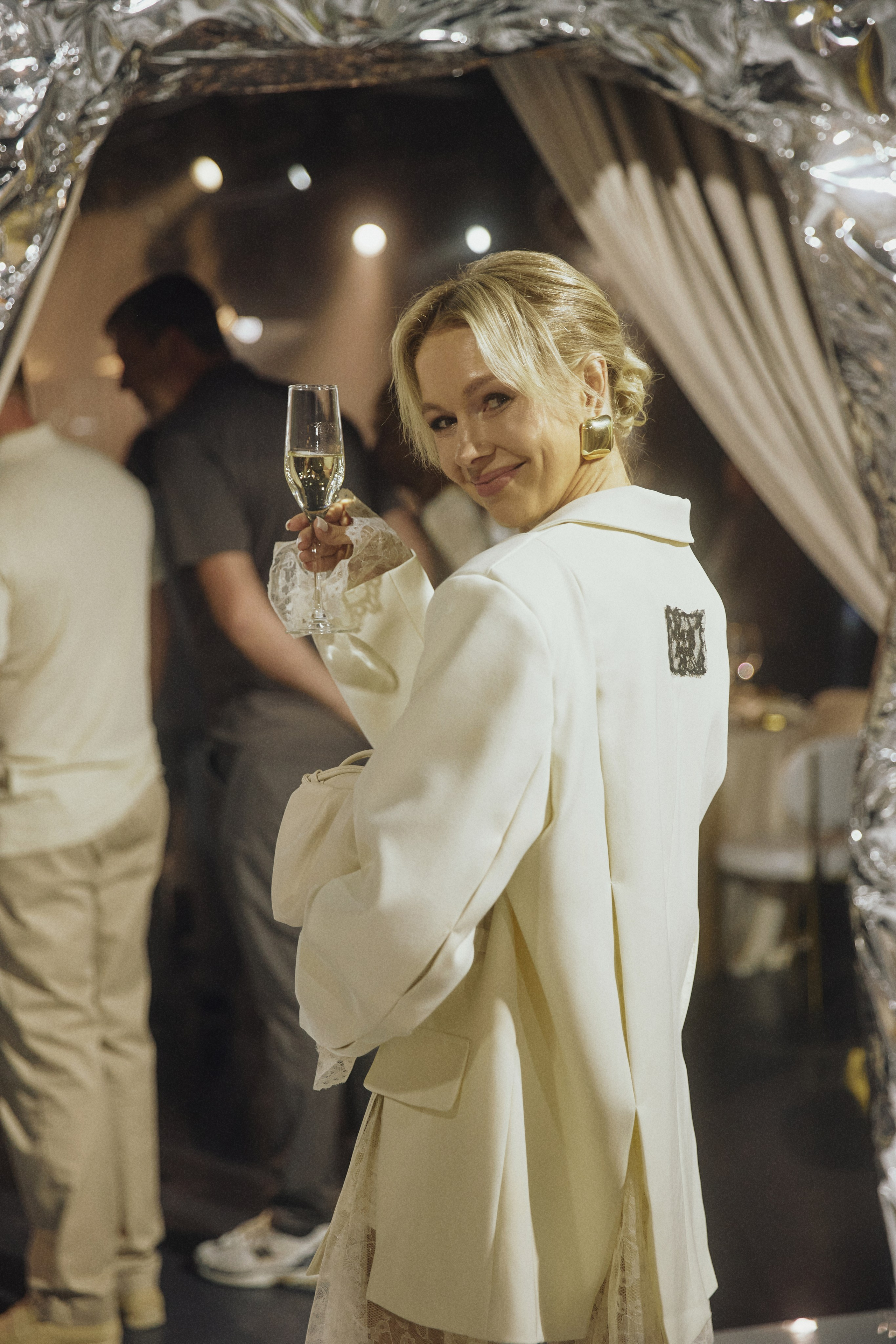 REFLECTIONS: A TRAIL OF FEELINGS. Дмитрий Мазуркевич: Профессиональный Репортажный Фотограф