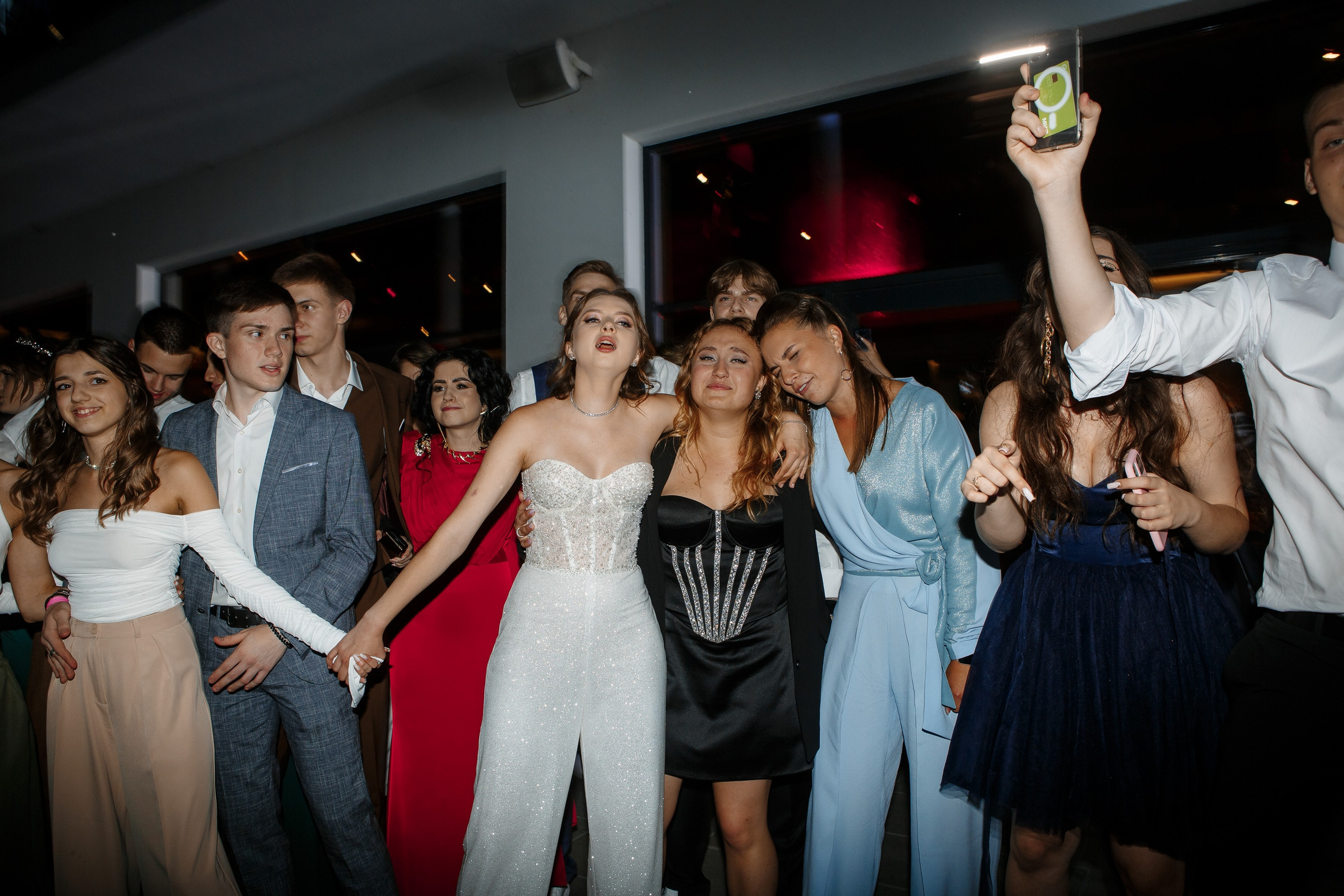 Выпускной Гимназия 12 2024 OpenHouse. Свадебный и портретный Фотограф в Липецке Дмитрий Котюков