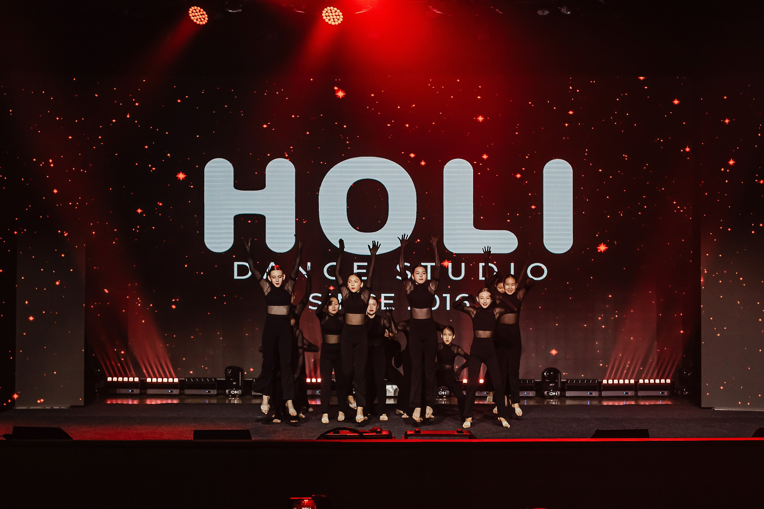 10 лет Holi Fance Studio | Part 1. Кипятком Павлодар