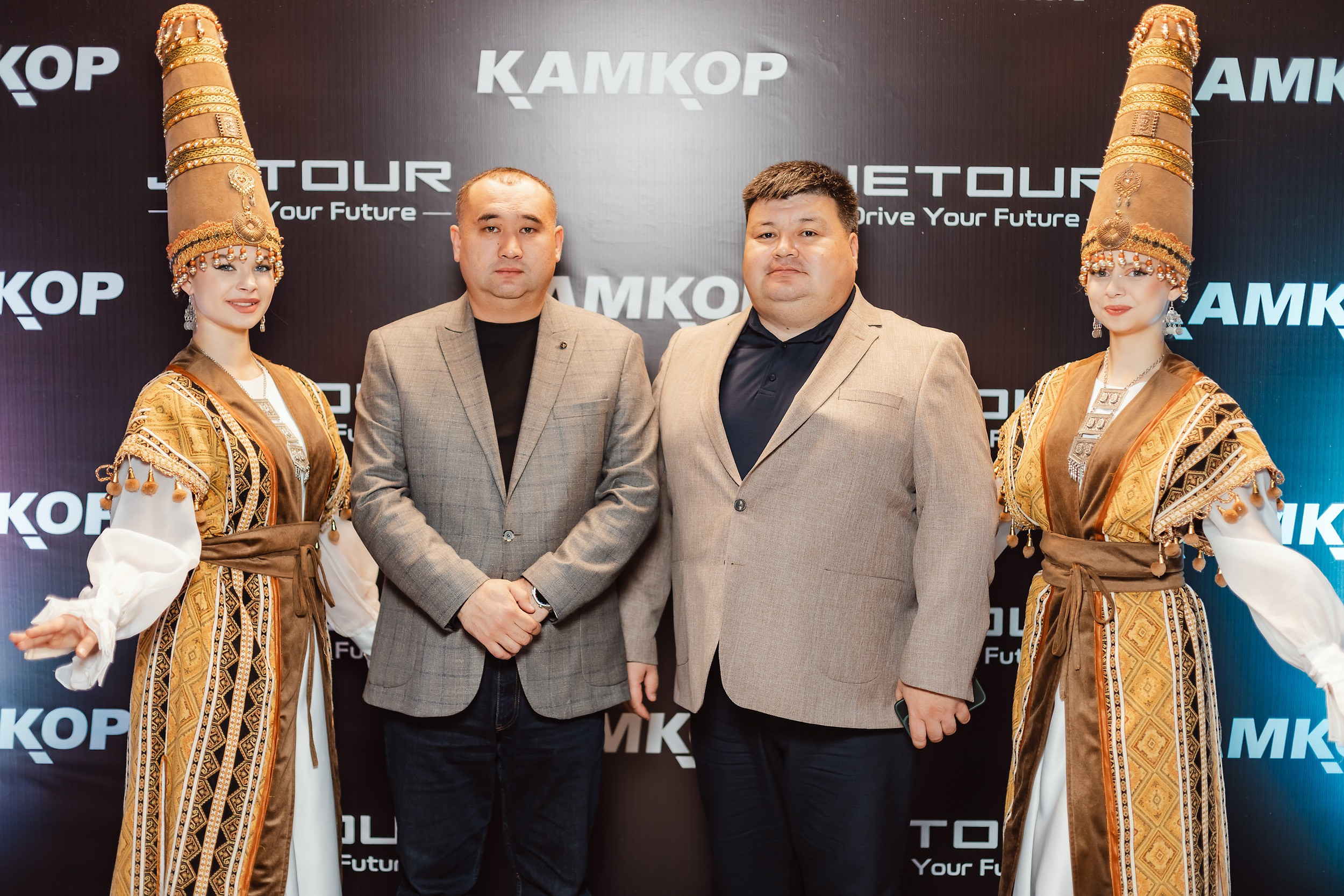 Открытие Jetour. Кипятком Павлодар