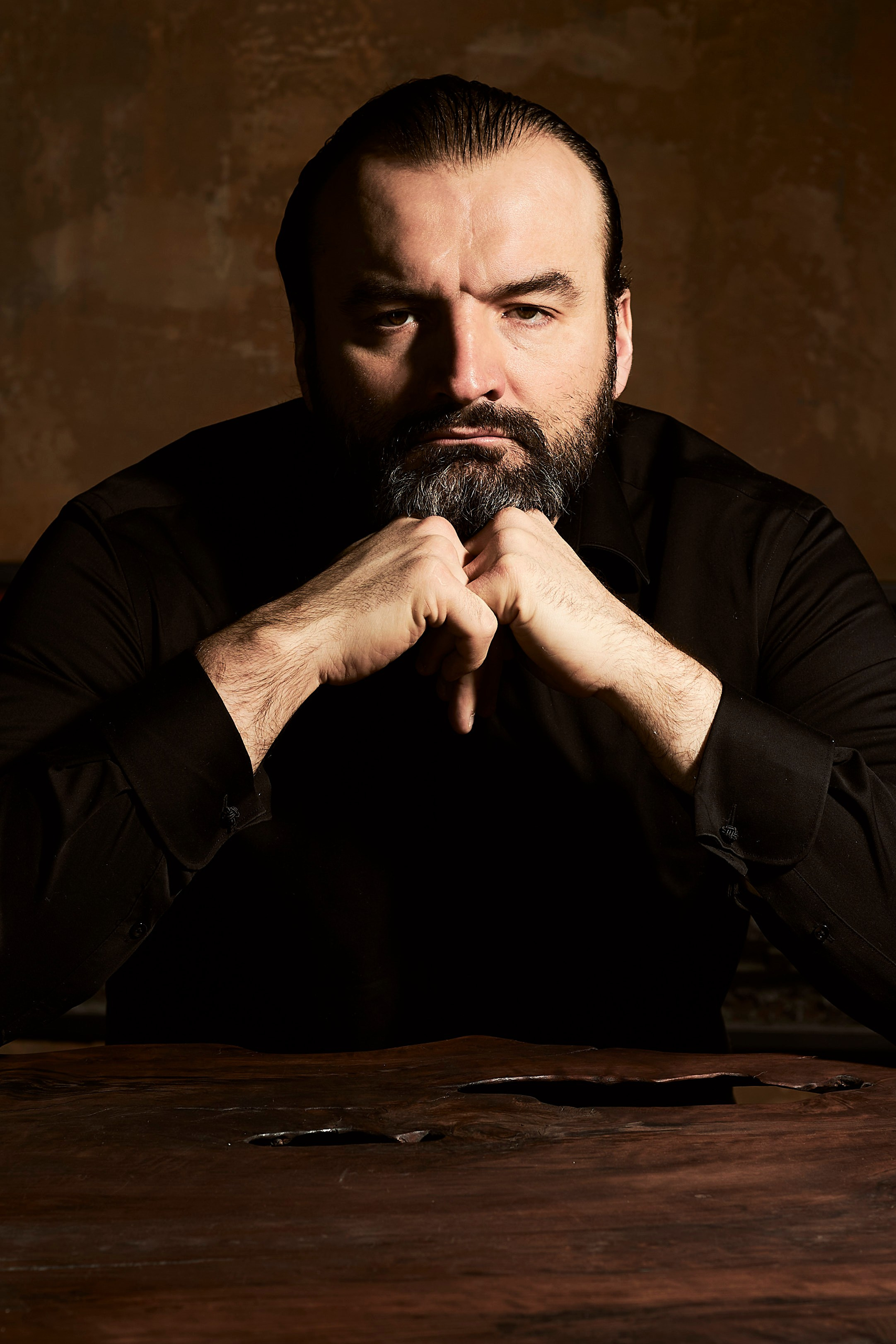 Мужской портрет — Фотосессия в студии. Анна Потявина. Фотограф Москва