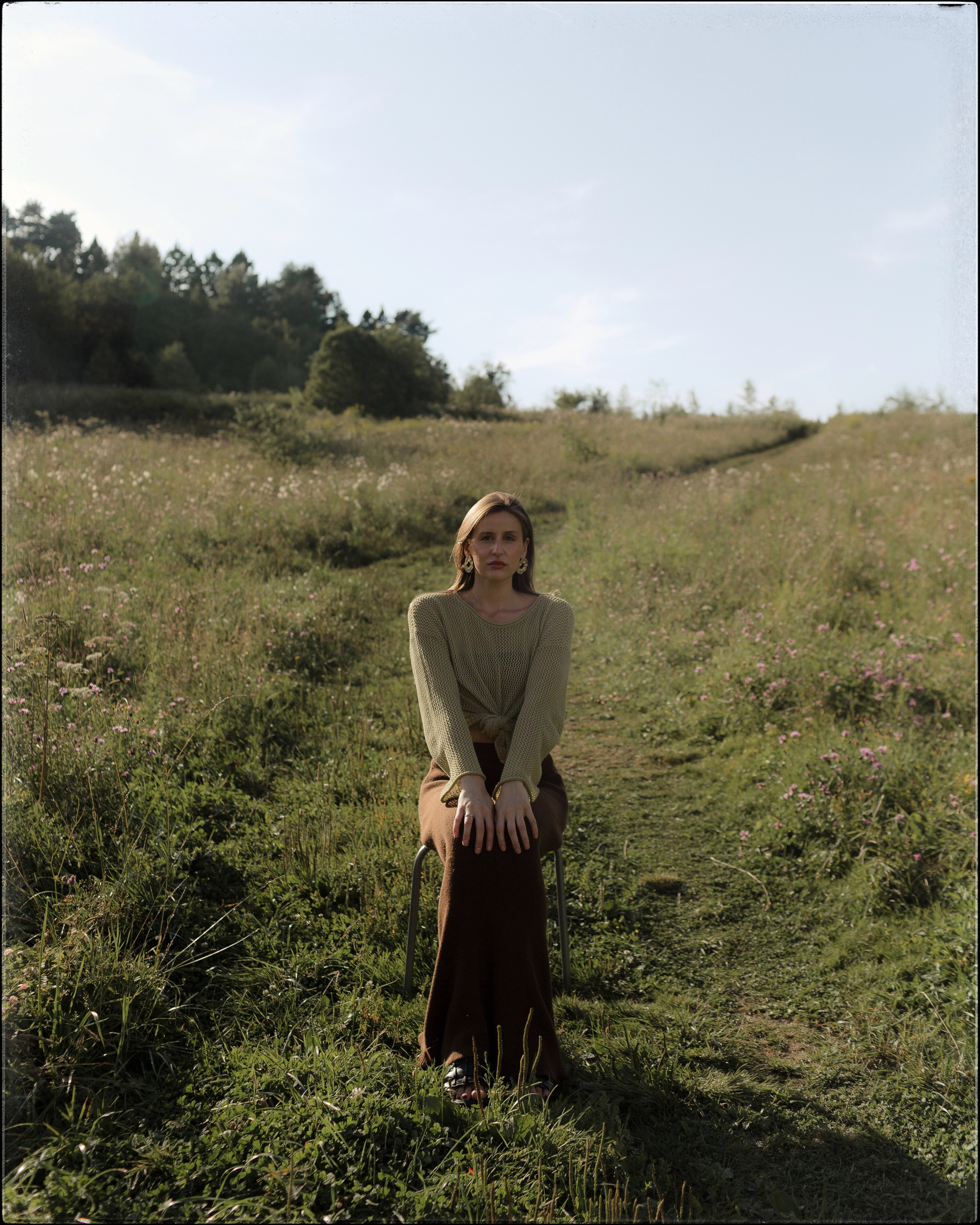 Съёмка в поле. Женский и лавстори фотограф в Москве Елена Аксютко