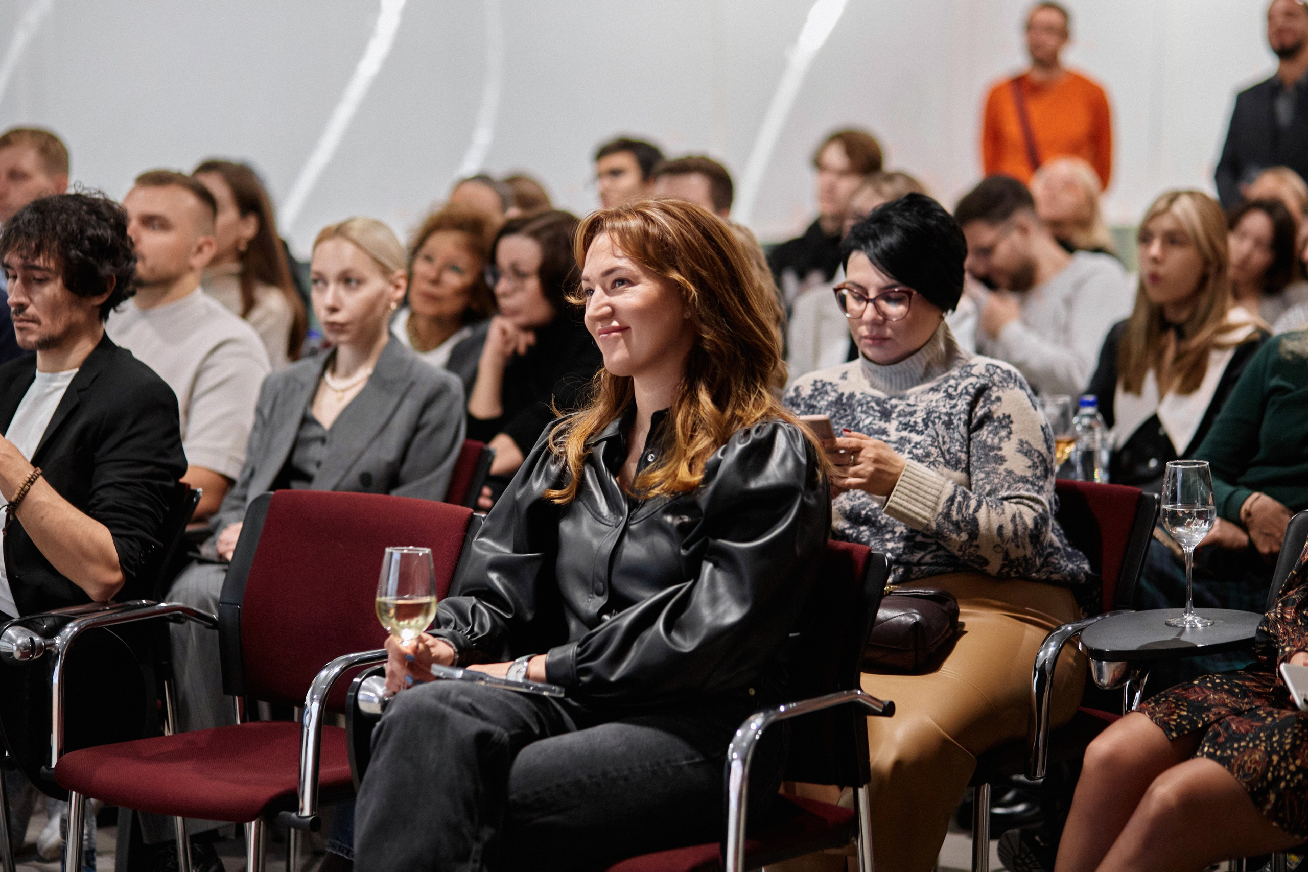 4-й Осенний аукцион современного искусства в «ЗИМ Галерее». DENISOV ART (фото, видео, дизайн) САМАРА