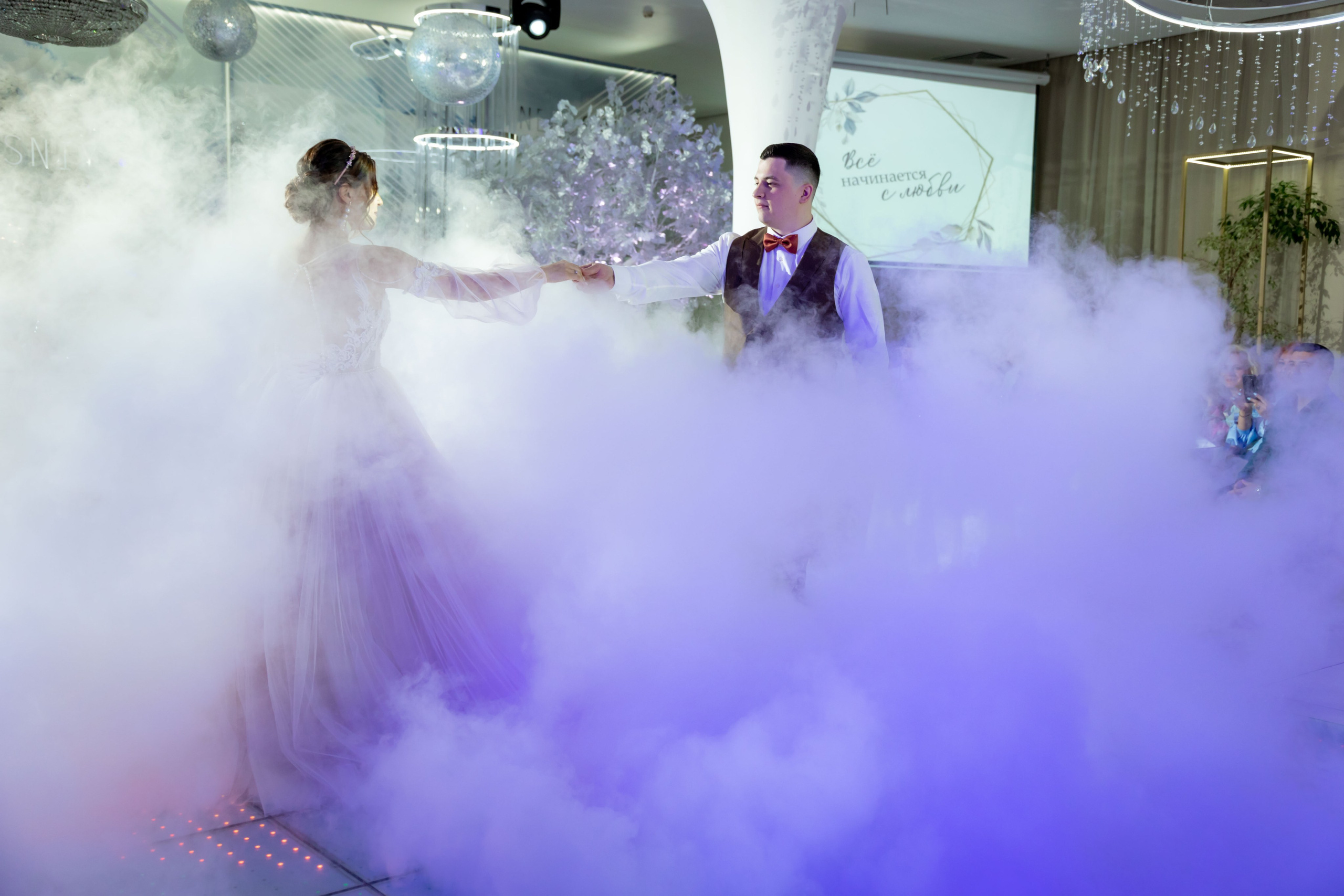 Фотограф на банкет свадьбы, юбилея в Санкт-Петербурге. Фотограф на праздник, корпоратив, День Рождения и Юбилей в г. Санкт-Петербурге Алексей Анкушев