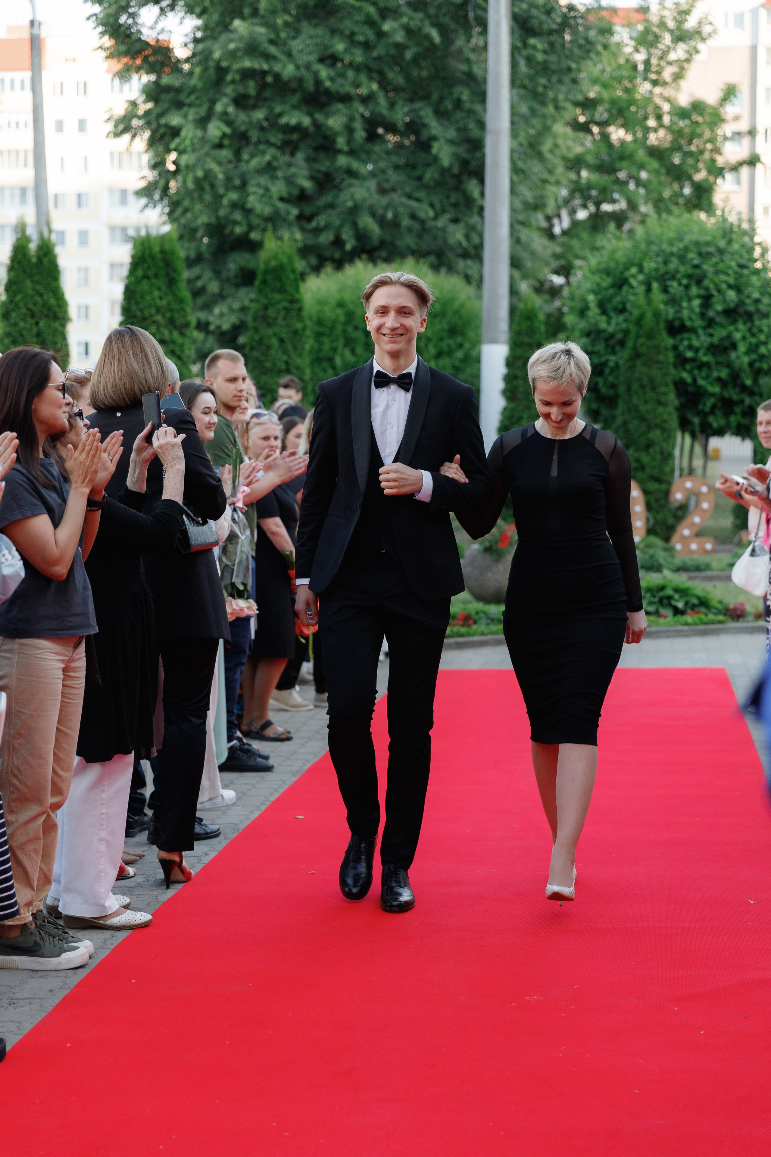 Школьный выпускной 2023 год в Минске. Свадебный фотограф в Минске/Беларуси Сергей Спиридонов