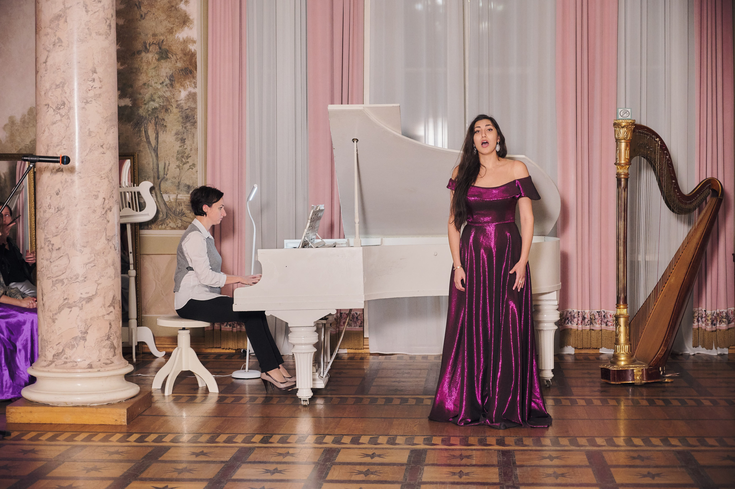 Открытие выставки 13.09.22. Никита Хохловский фото и видео продакшн