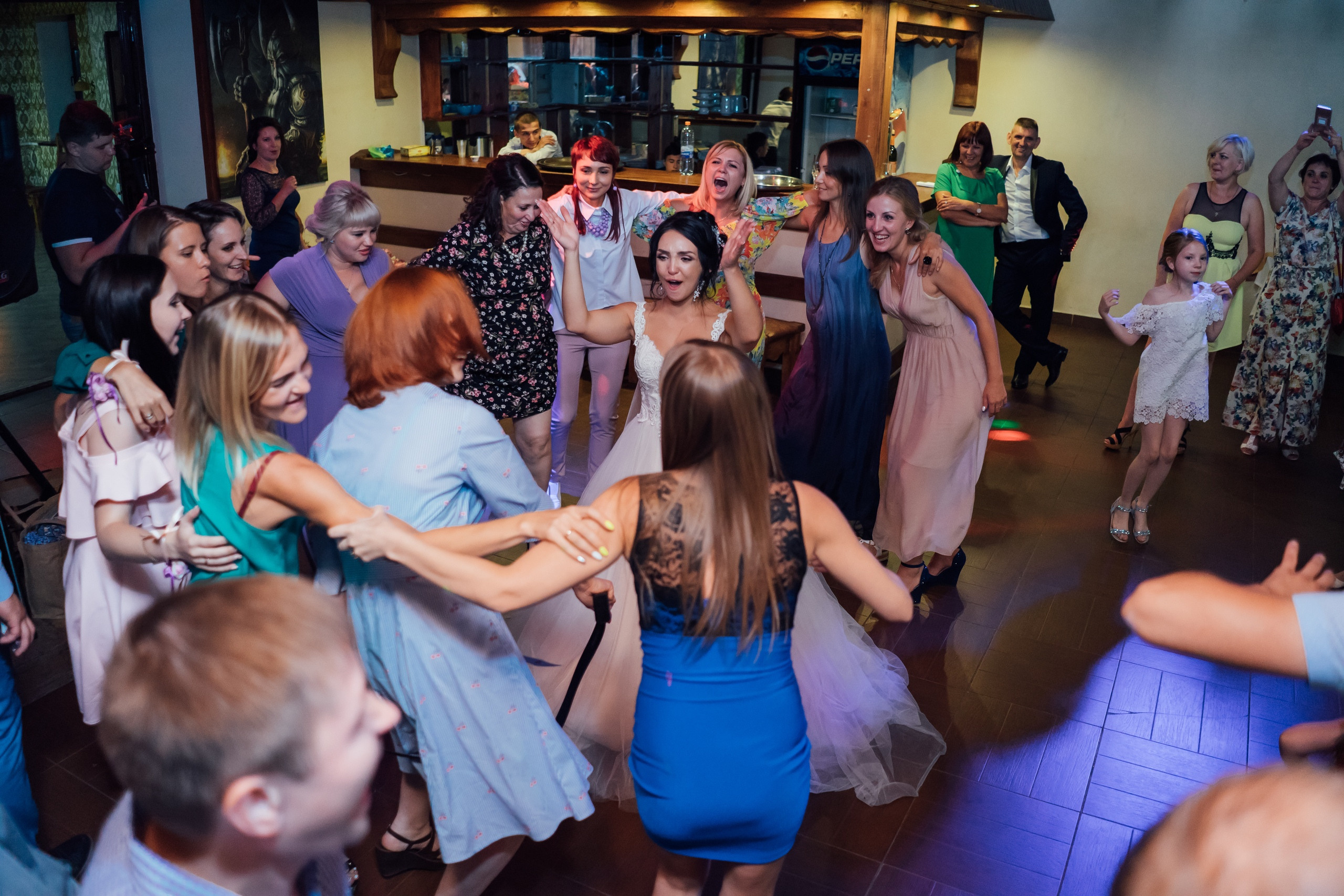 Свадебная фотосессия в Луховицах: Лариса и Александр. Свадебный фотограф в Коломне, Воскресенске, Егорьевске Владимир Петров