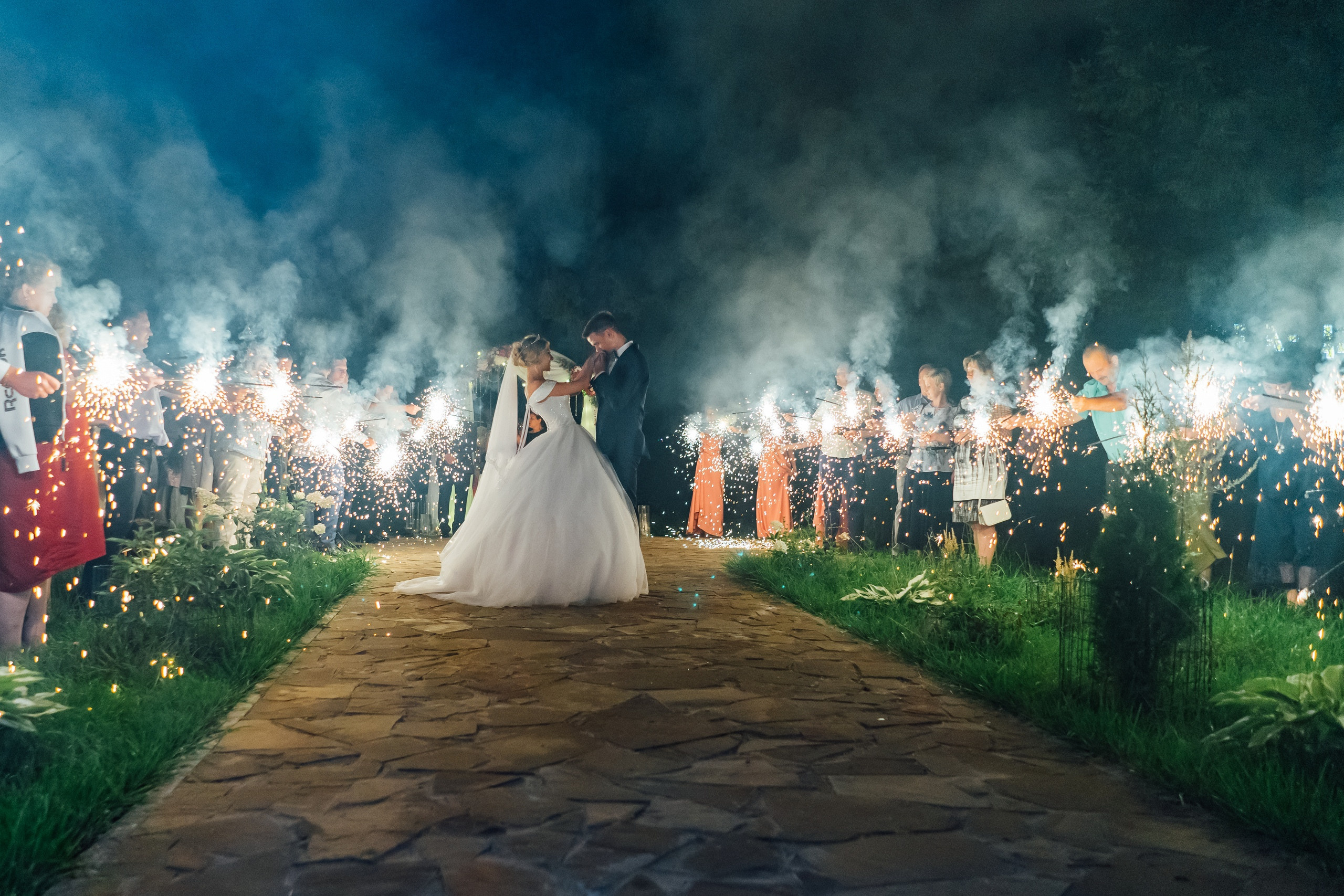 Свадебная фотосессия в Ступино: Лилия и Павел. Свадебный фотограф в Коломне, Воскресенске, Егорьевске Владимир Петров