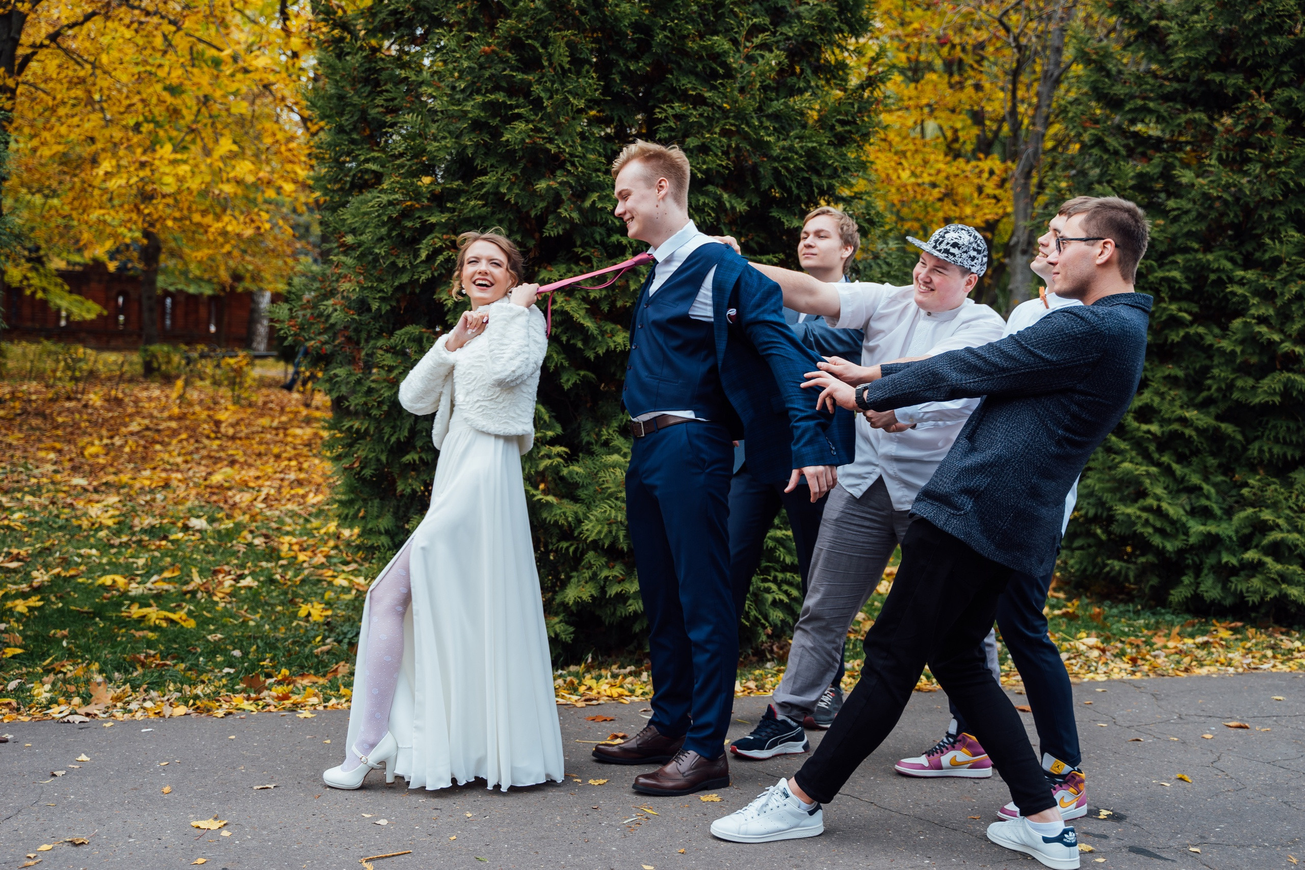 Свадебные фото в Коломне: Даниил и Ирина. Свадебный фотограф в Коломне, Воскресенске, Егорьевске Владимир Петров