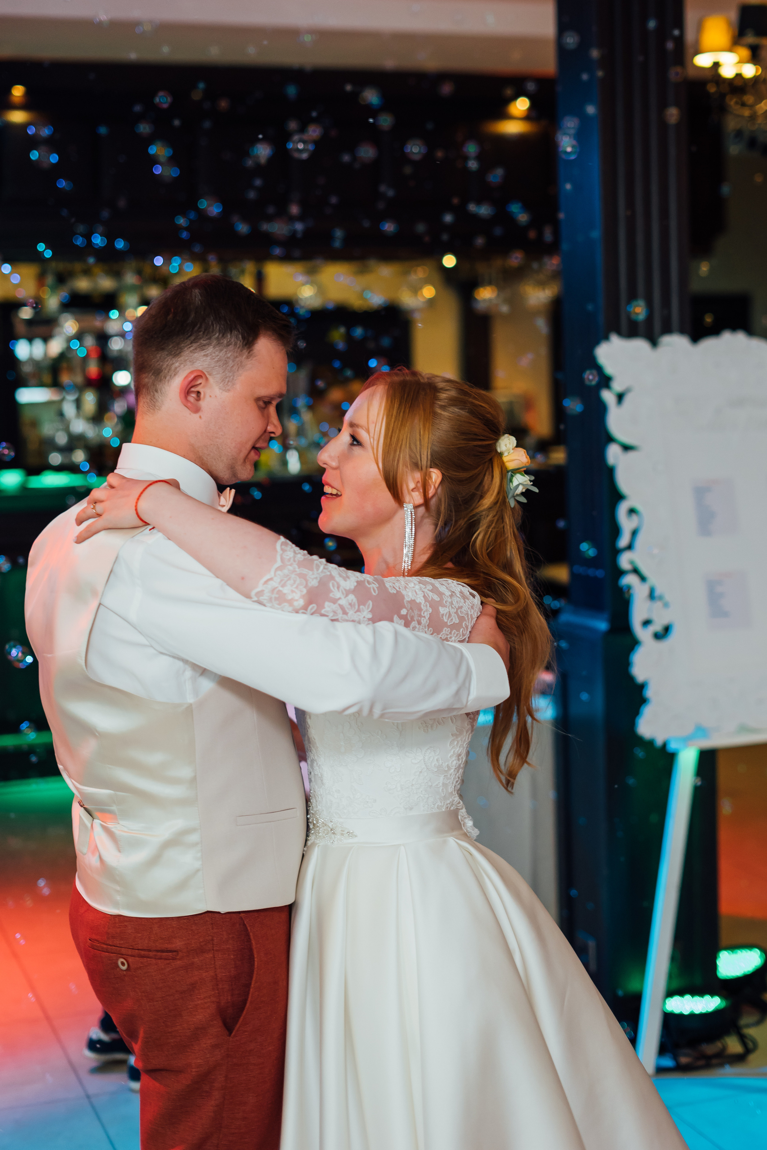 Свадебная фотосессия в Ступино: Сергей и Аделина. Свадебный фотограф в Коломне, Воскресенске, Егорьевске Владимир Петров