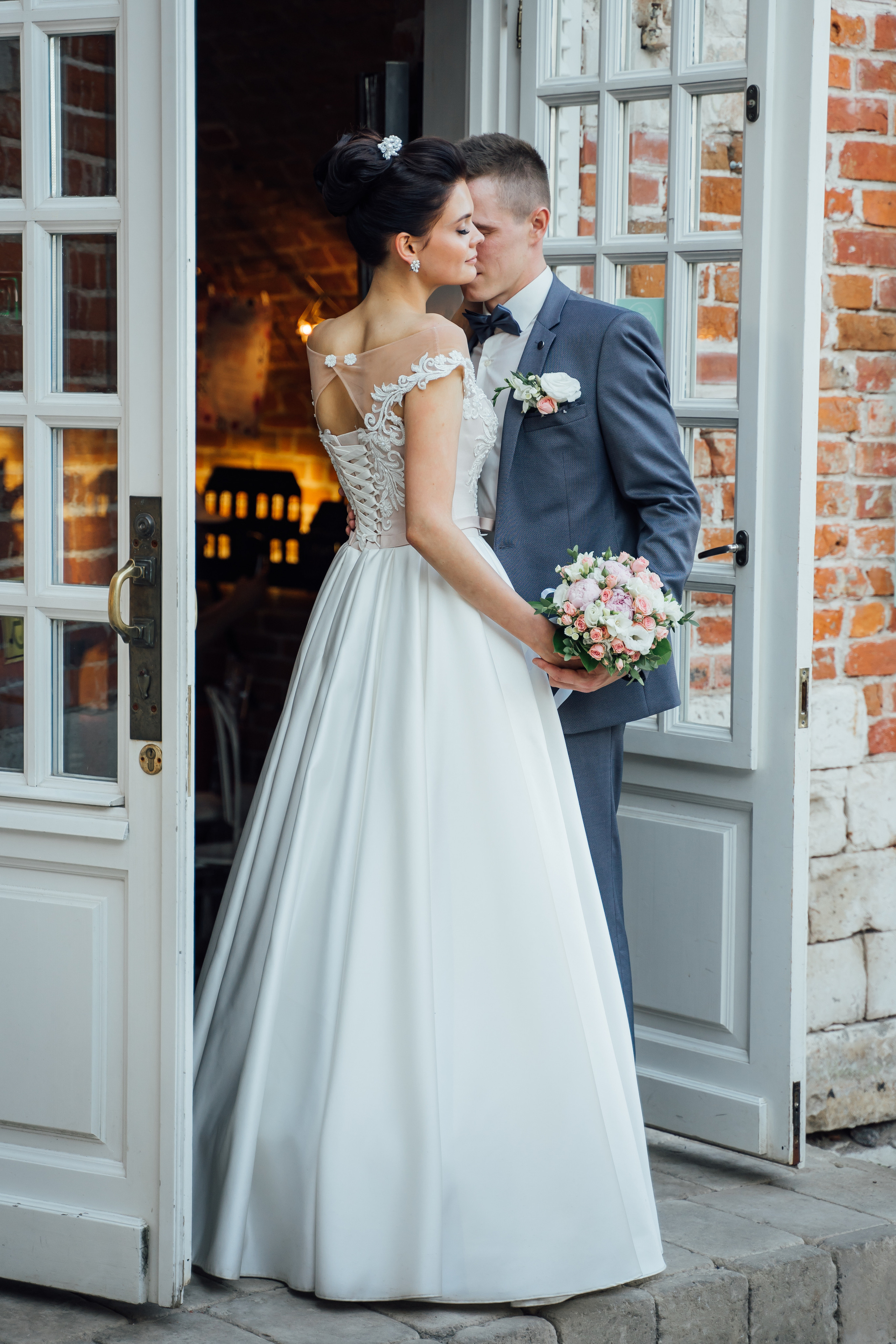 Свадебная фотосессия в Коломне: Максим и Анна. Свадебный фотограф в Коломне, Воскресенске, Егорьевске Владимир Петров