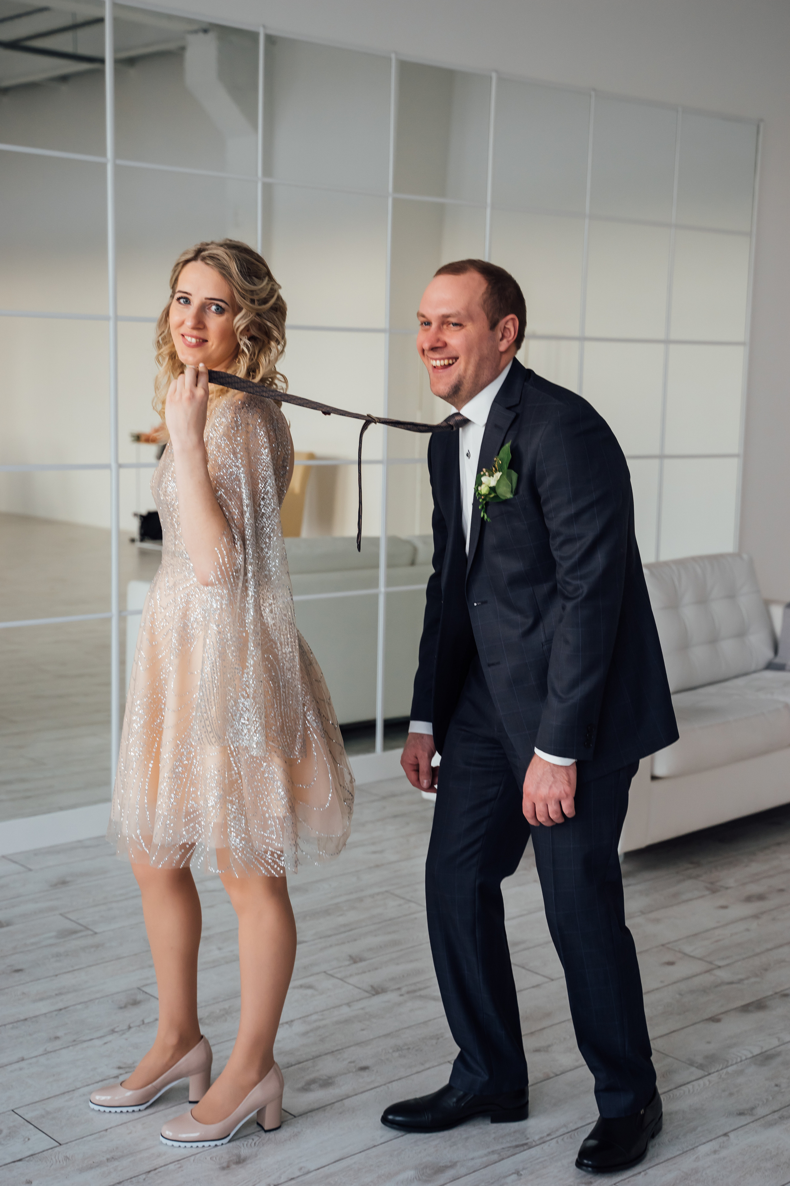 Свадебная фотосессия в студии. Свадебный фотограф в Коломне, Воскресенске, Егорьевске Владимир Петров