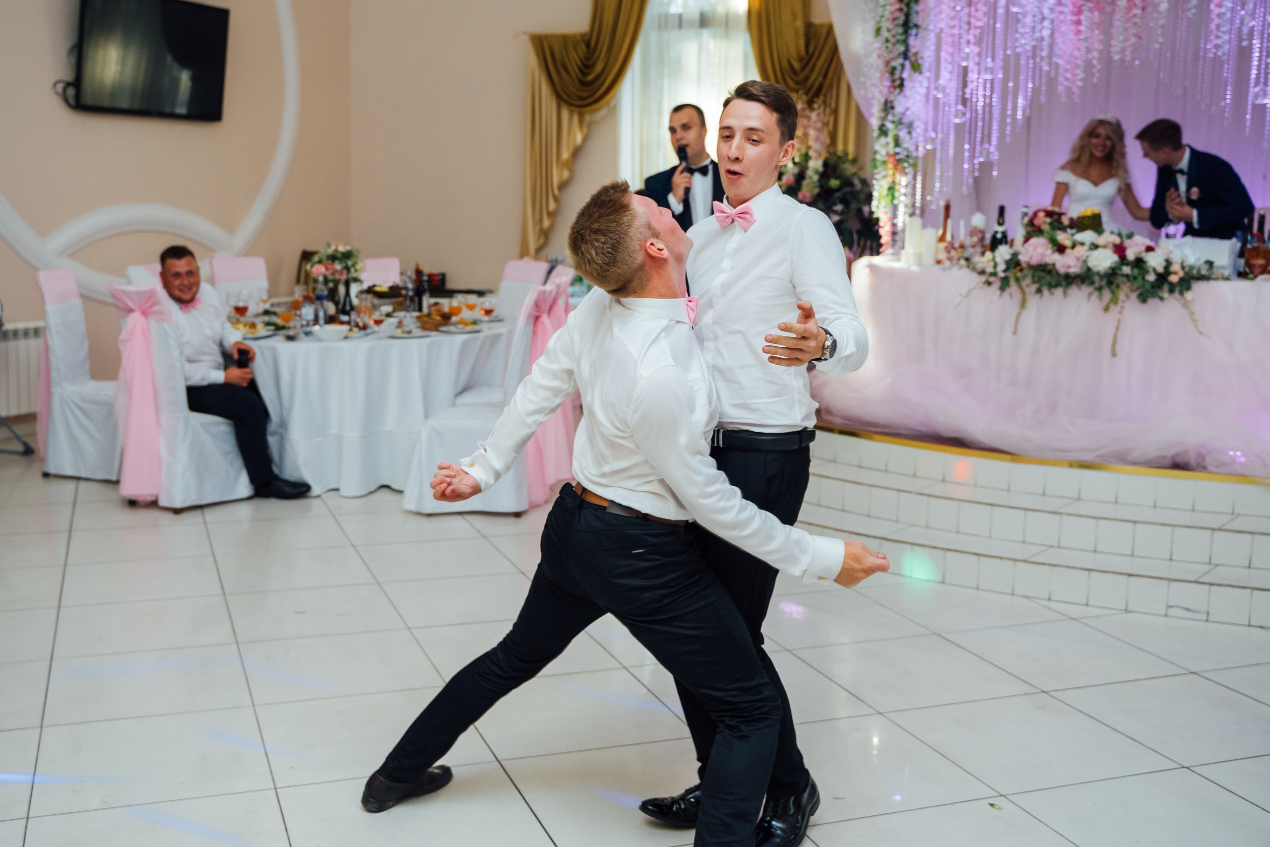 Свадебная фотосессия в Ступино: Лилия и Павел. Свадебный фотограф в Коломне, Воскресенске, Егорьевске Владимир Петров