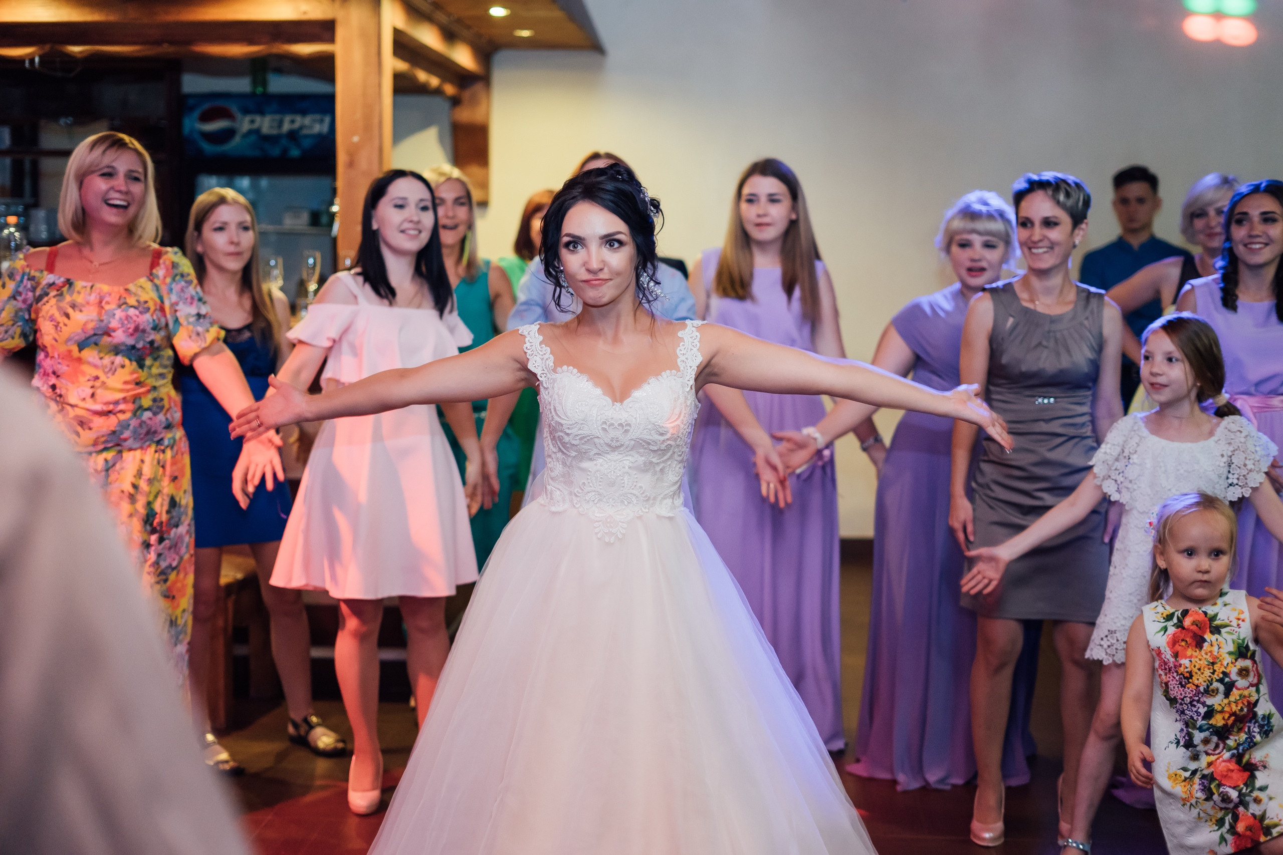 Свадебная фотосессия в Луховицах: Лариса и Александр. Свадебный фотограф в Коломне, Воскресенске, Егорьевске Владимир Петров